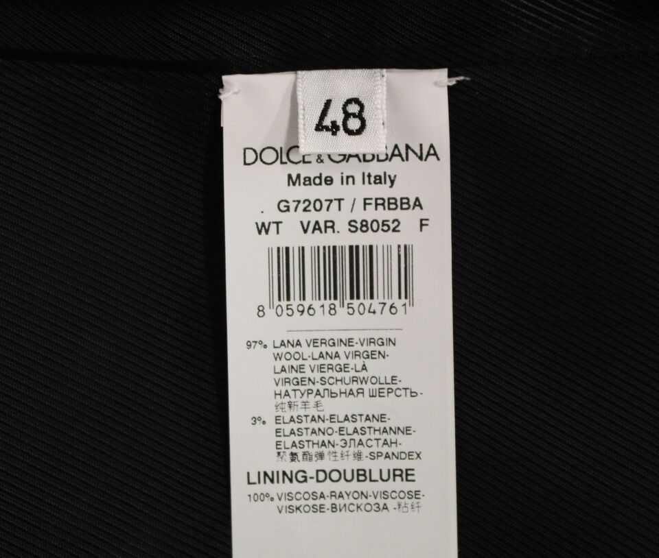 Gilet en laine grise à rayures avec logo Dolce & Gabbana, veste élégante pour homme ou femme.