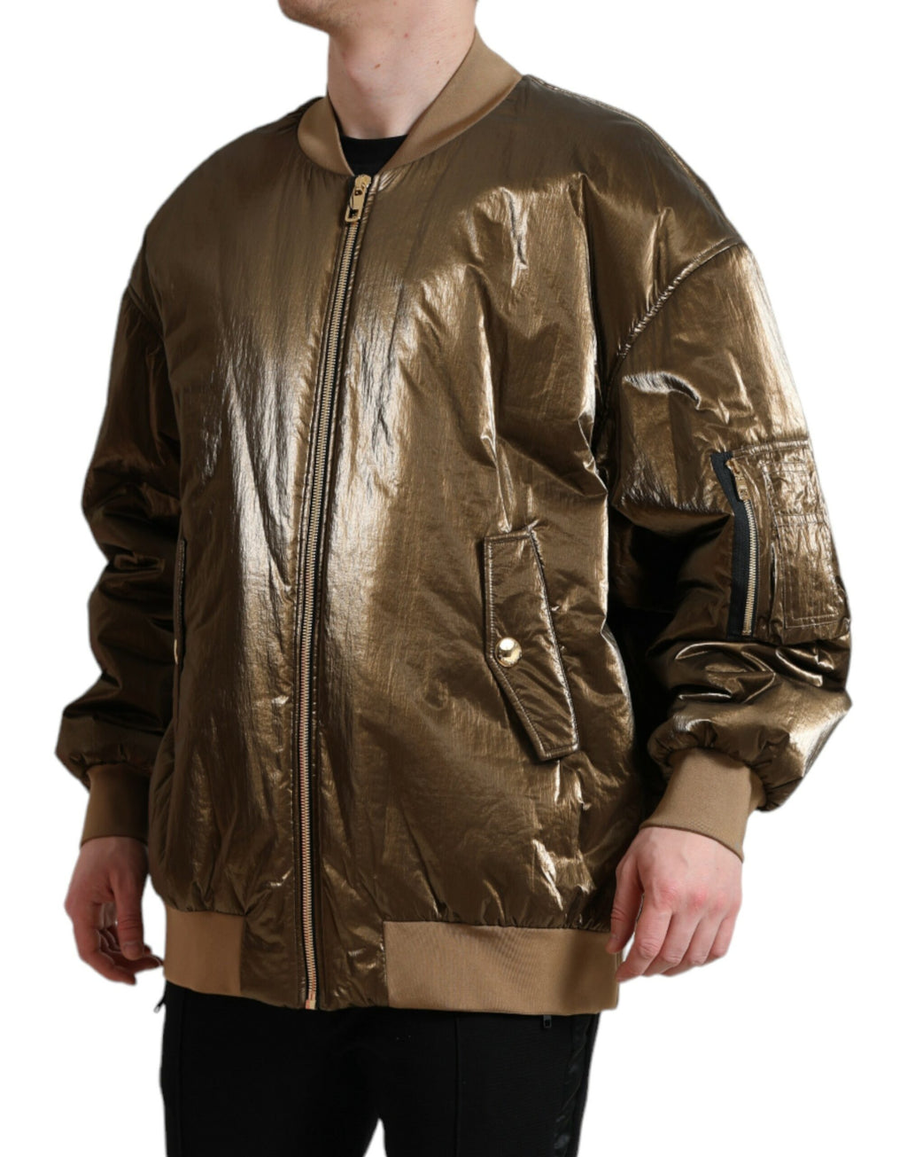 Veste bomber homme Dolce & Gabbana en nylon bronze avec fermeture éclair complète, style moderne et élégance masculine.