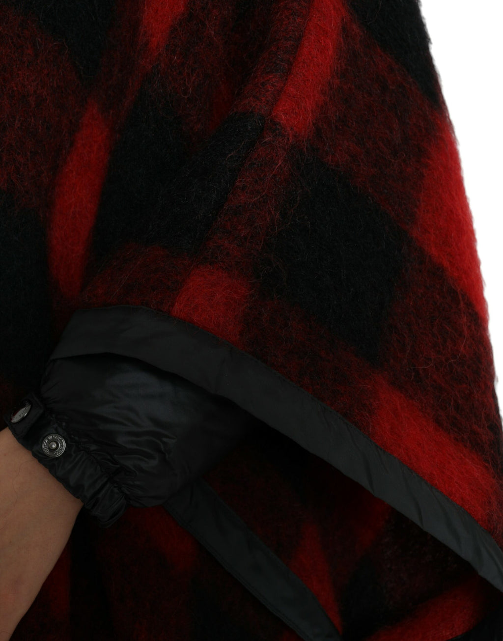 Poncho à capuche Dolce & Gabbana en tartan noir et rouge, veste décontractée avec motif Buffalo Check.