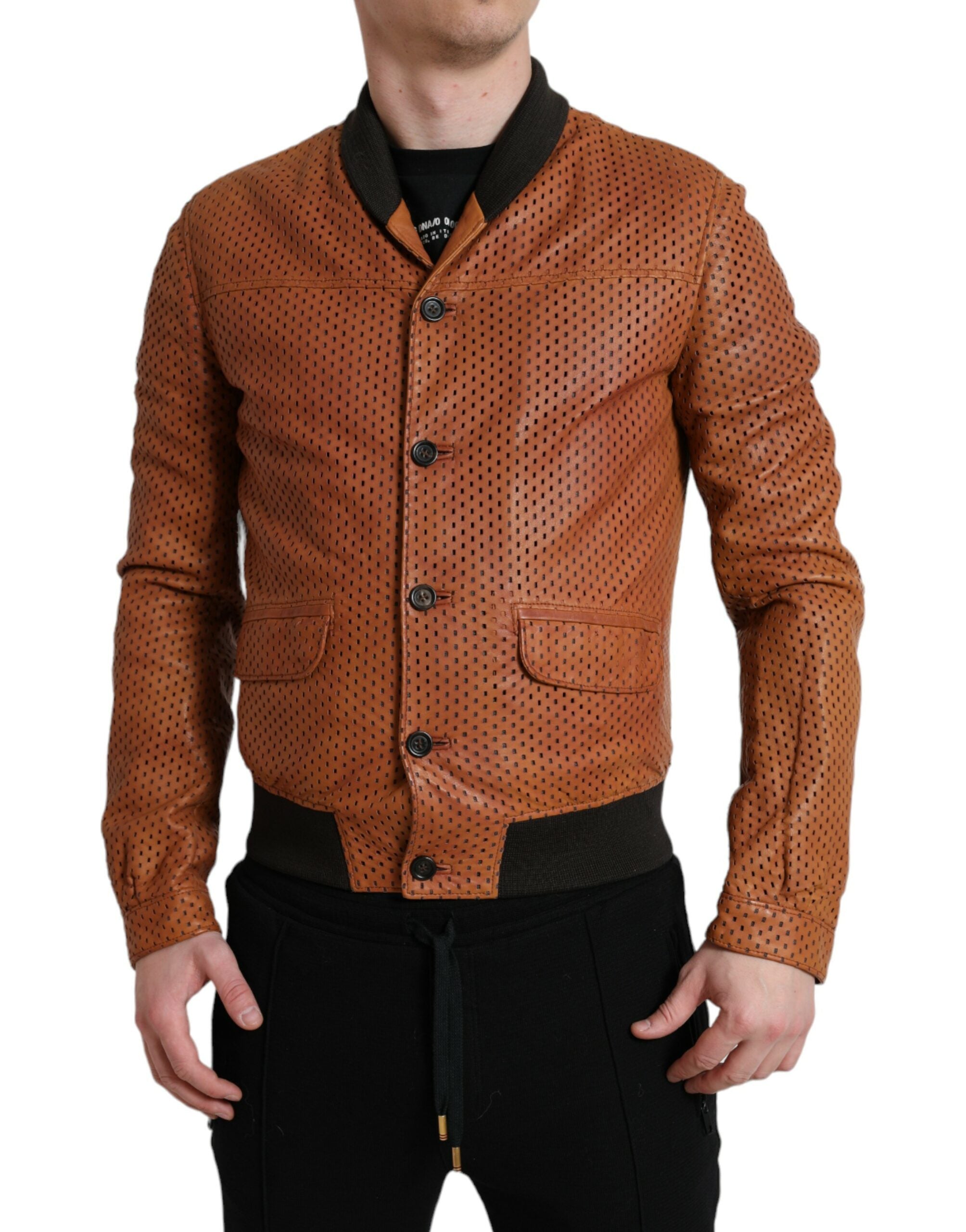 Veste en cuir de mouton perforée marron de Dolce & Gabbana, style élégant et sophistiqué, vue de face.