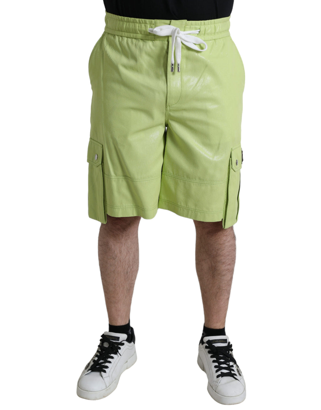 Shorts cargo bermuda en coton vert clair de Dolce & Gabbana pour homme, style décontracté et élégant.