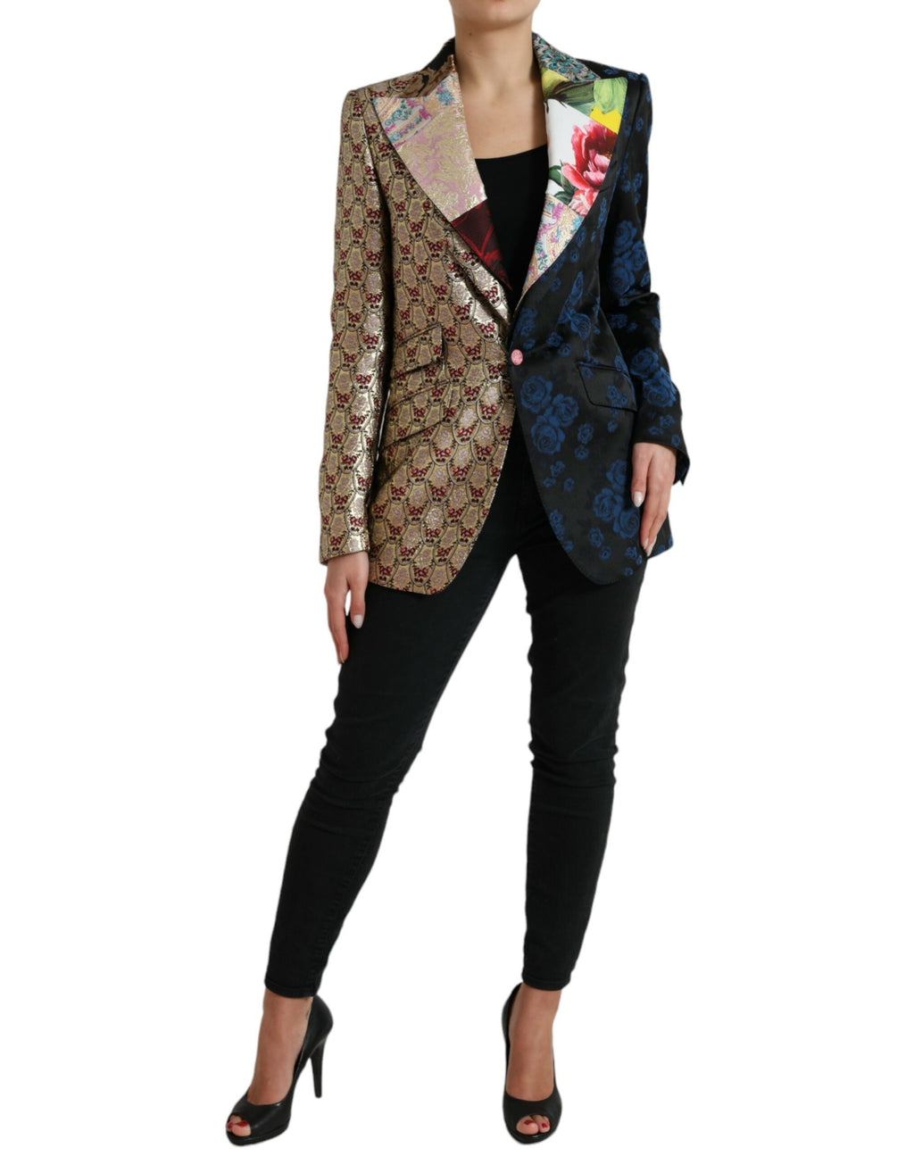 Veste en jacquard Dolce & Gabbana à patchwork floral multicolore, détails élégants et motifs floraux colorés visibles.