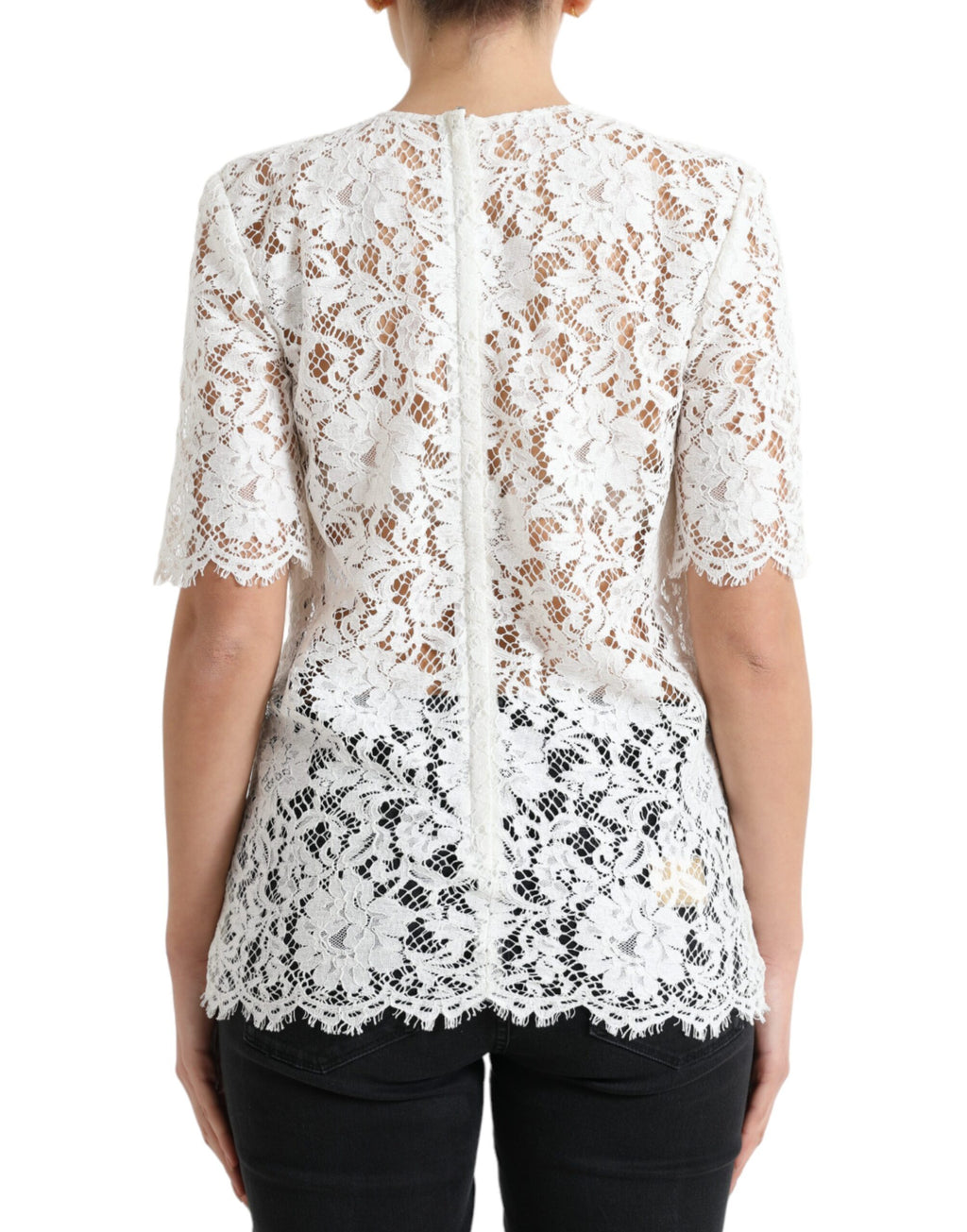 Blouse blanche en dentelle florale en coton de Dolce & Gabbana, col rond, élégante et féminine.