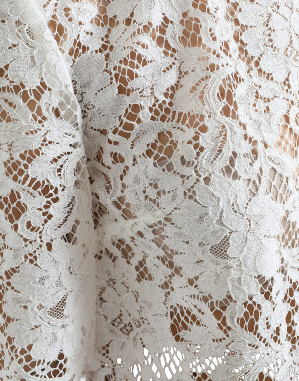 Blouse blanche en coton à col rond avec broderie florale en dentelle pour femme Dolce & Gabbana.