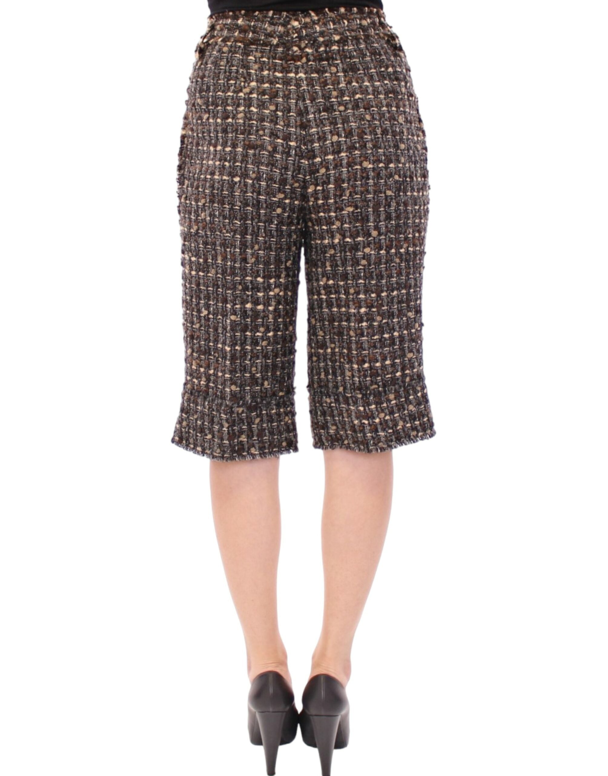 Shorts en laine multicolores Dolce & Gabbana, pantalon court élégant avec motif coloré, vue de face.
