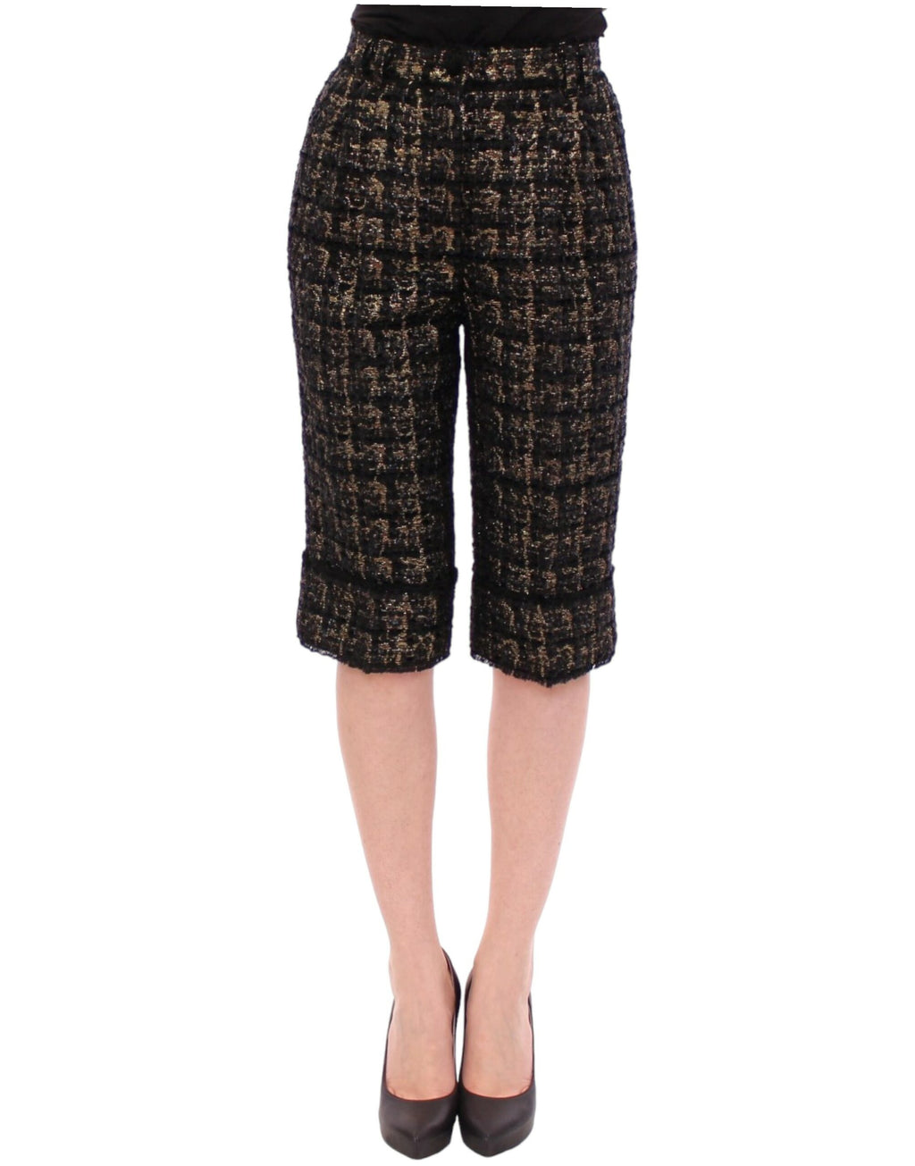 Shorts en tissu noir Dolce & Gabbana, pantalon court élégant pour homme, avec détails modernes et couture de luxe.