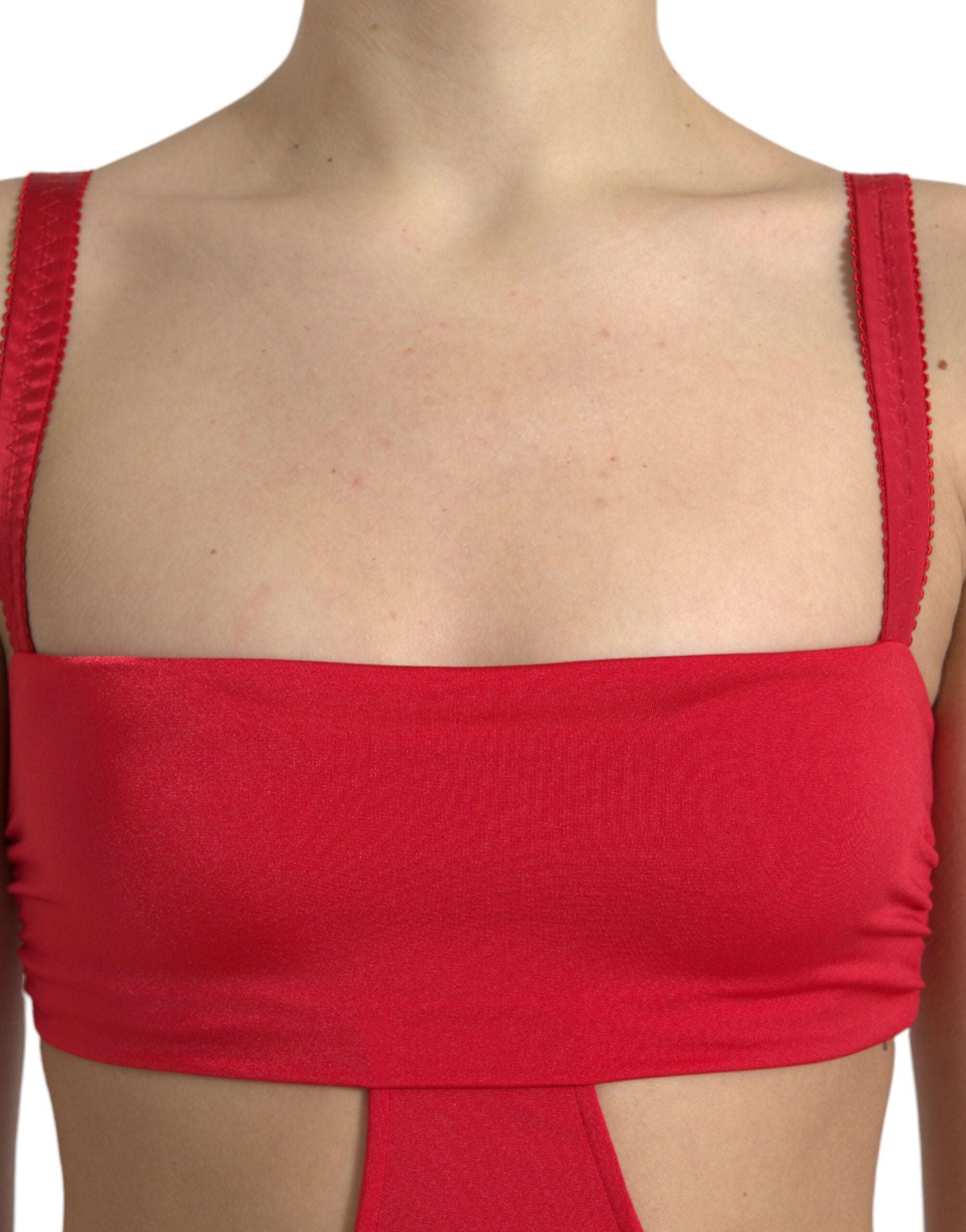 Robe courte en nylon rouge sans manches de Dolce & Gabbana, coupe moulante avec découpes.