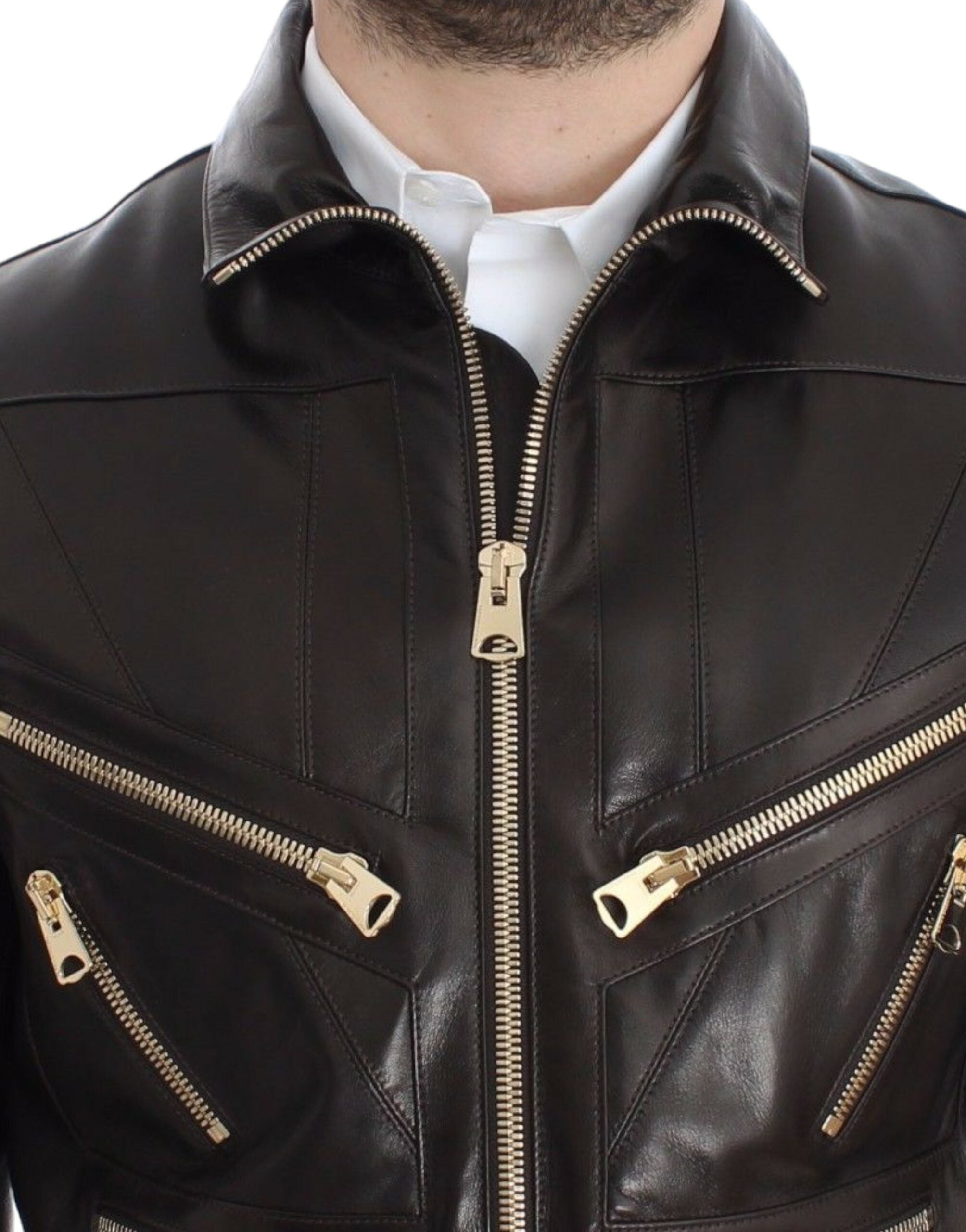Veste en cuir d'agneau marron Dolce & Gabbana avec fermeture éclair, détail élégant et finition de haute qualité.