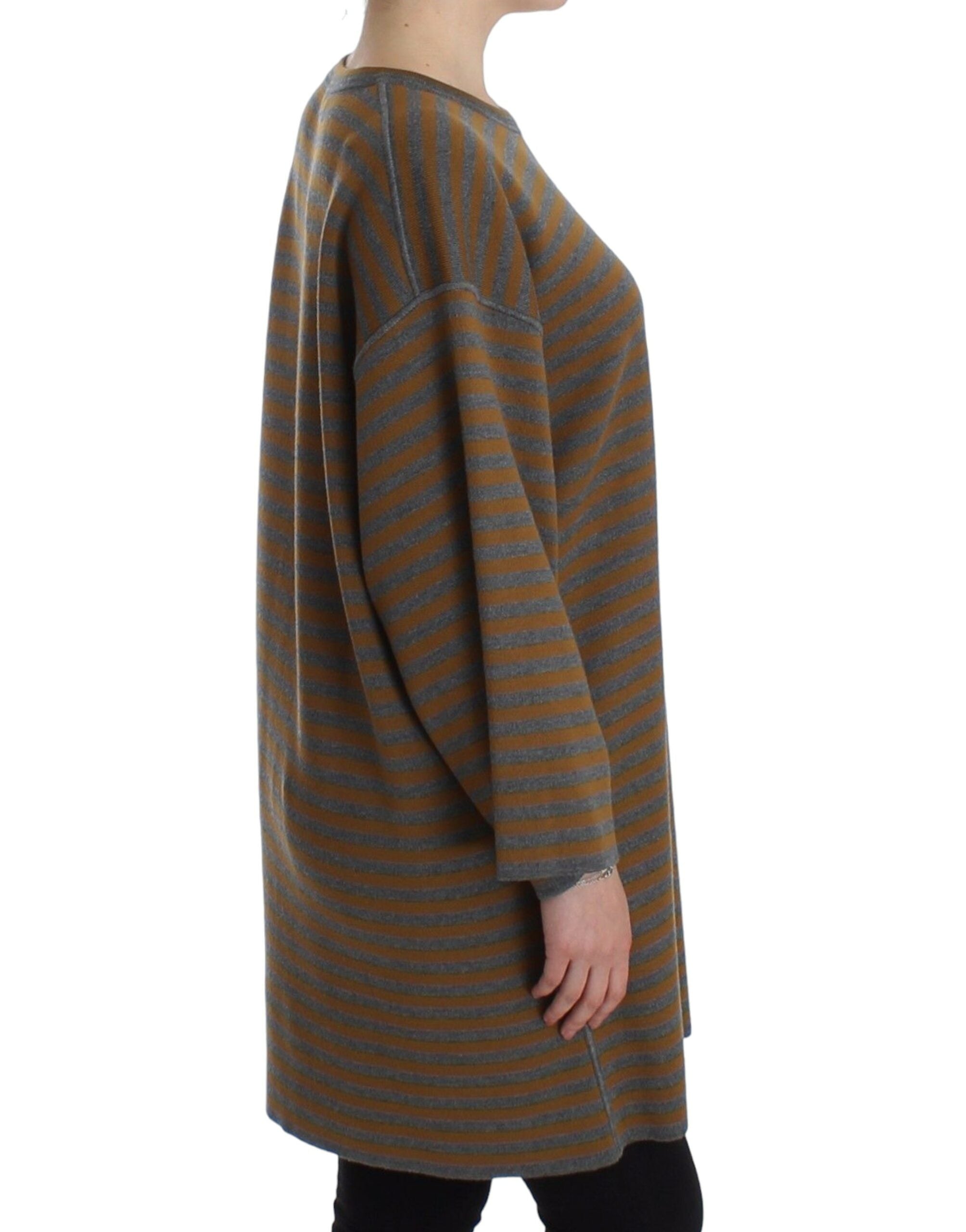 Pull-over oversize gris et jaune à rayures de Dolce & Gabbana, pull en maille confortable pour un style décontracté.