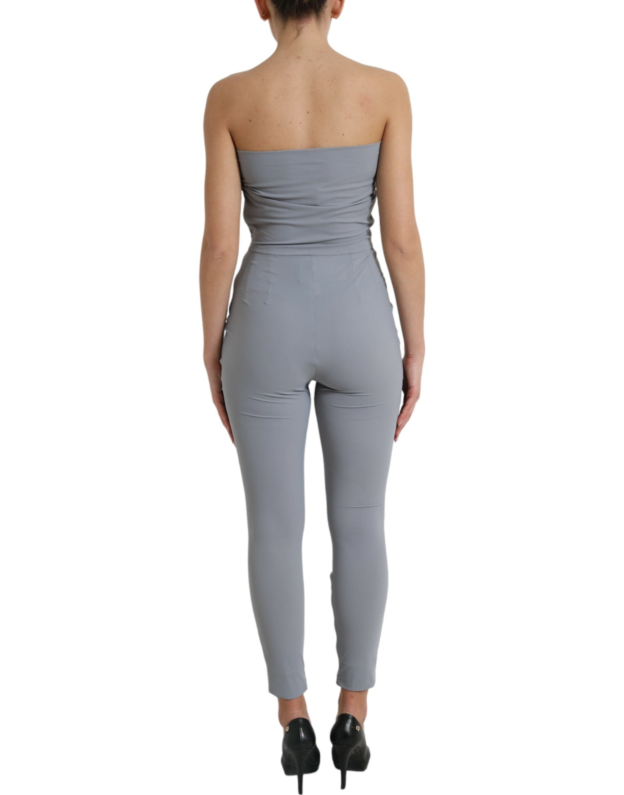 Combinaison courte sans bretelles en nylon gris de Dolce & Gabbana, coupe bodycon ajustée et élégante.