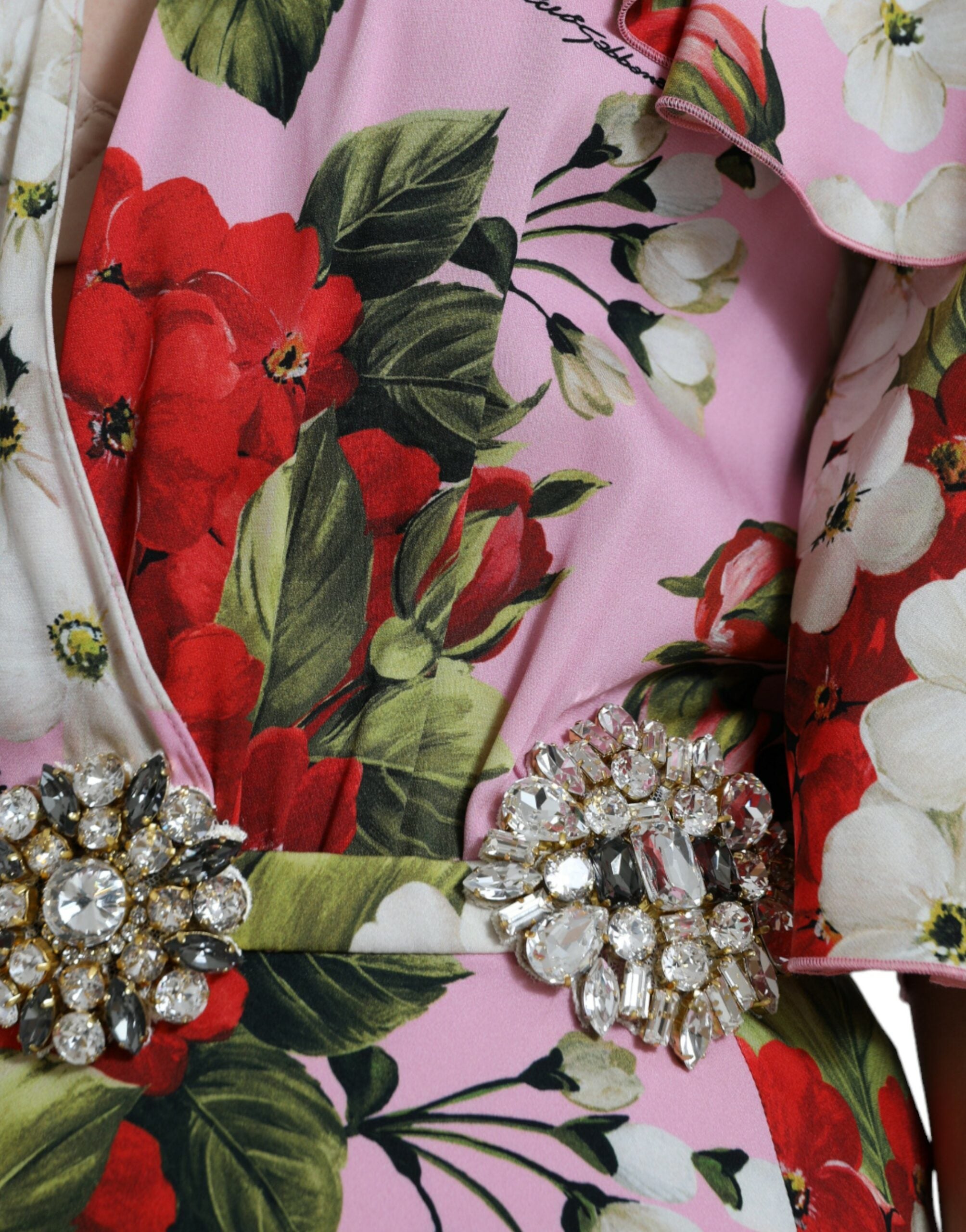 Robe trapèze Dolce & Gabbana à fleurs multicolores, ornée de cristaux, style élégant et féminin.