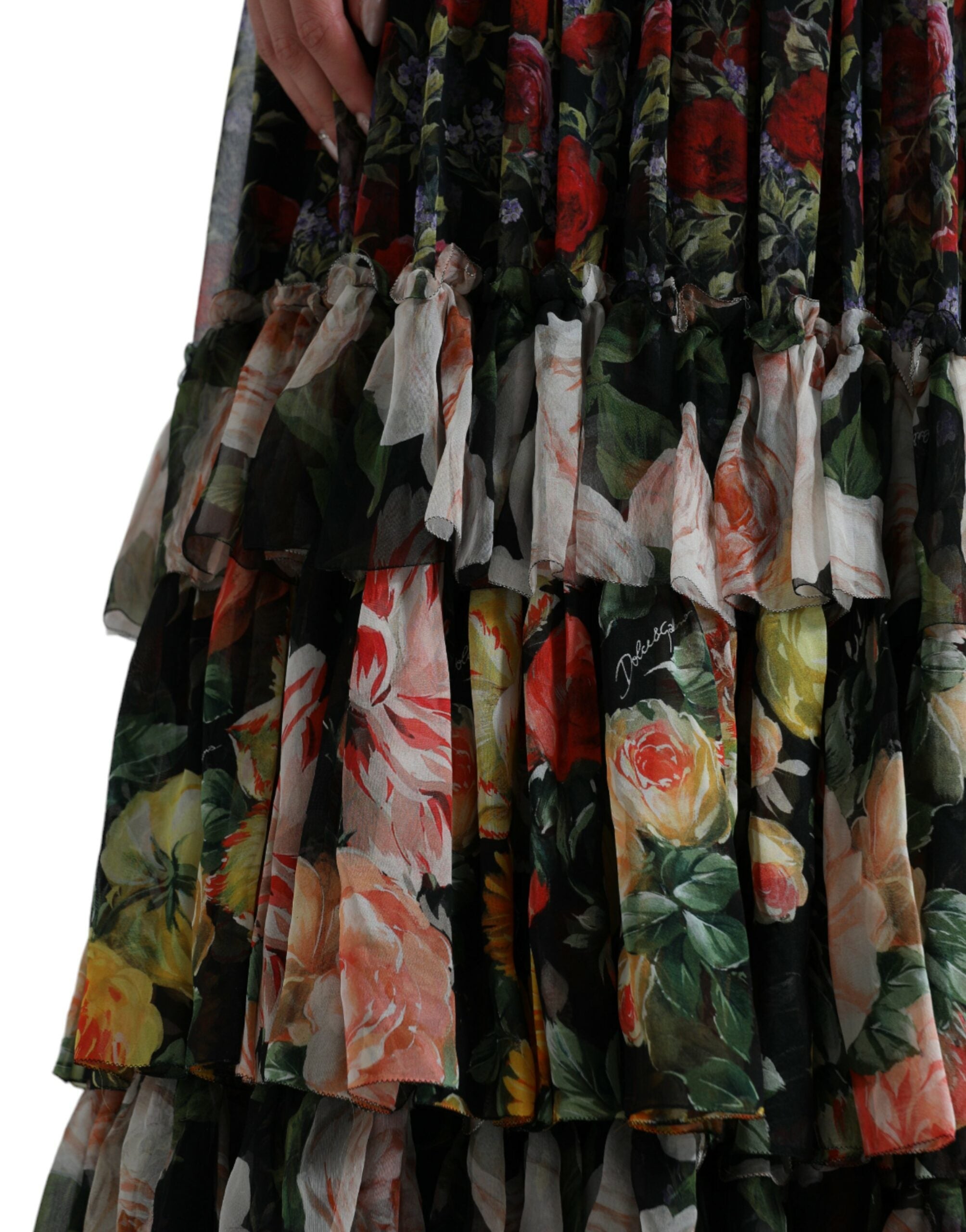 Robe longue en chiffon multicolore à fleurs Dolce & Gabbana, robe maxi en plusieurs couches élégantes.