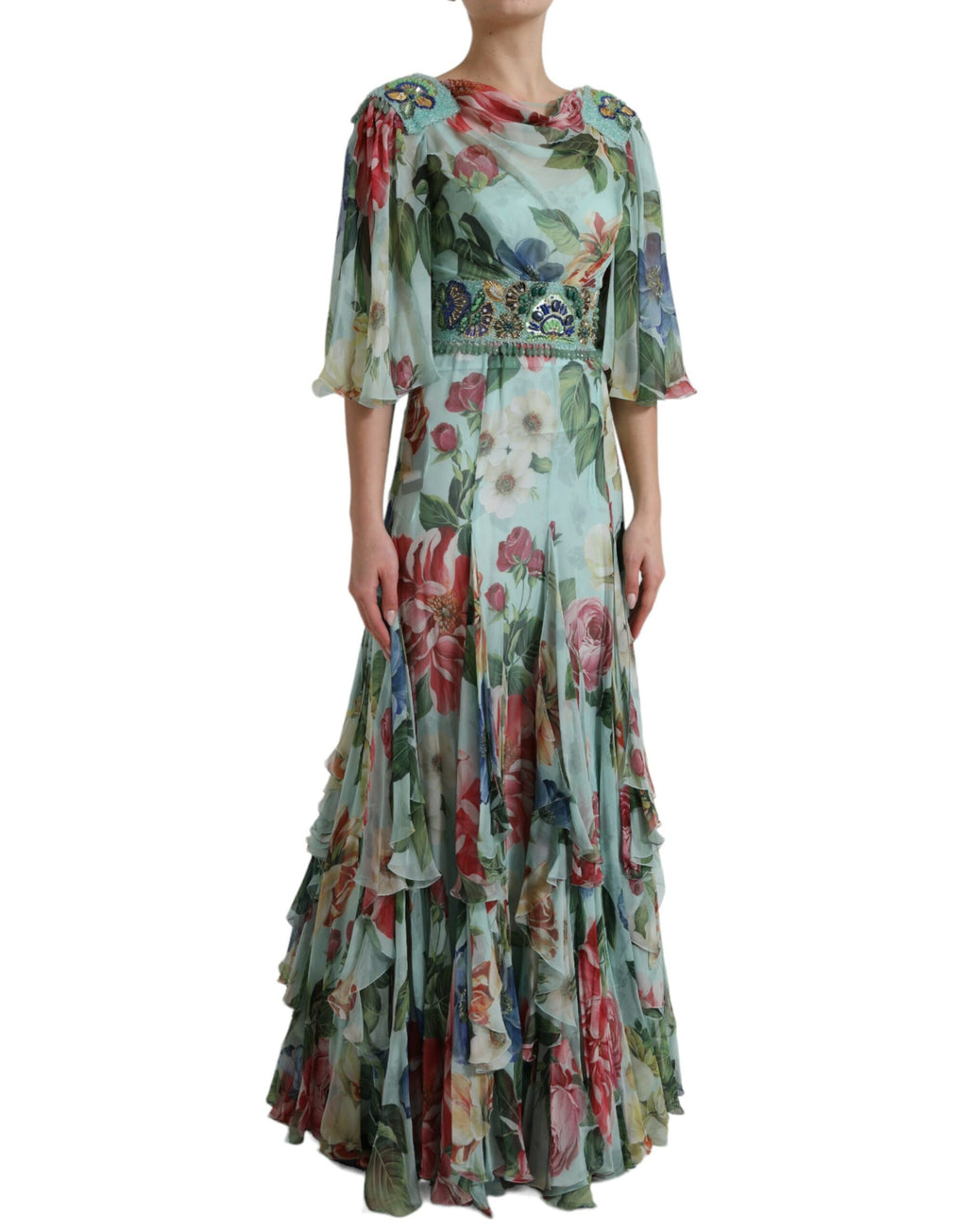 Robe longue à fleurs bleues Dolce & Gabbana avec plusieurs couches, style maxi, tissu léger et élégant.