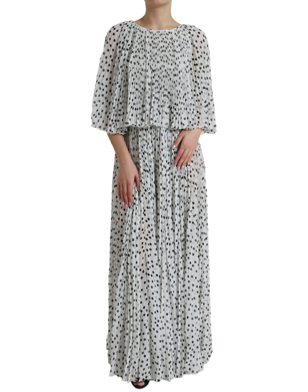 Robe longue plissée à pois blancs de Dolce & Gabbana, robe évasée de style A-line.