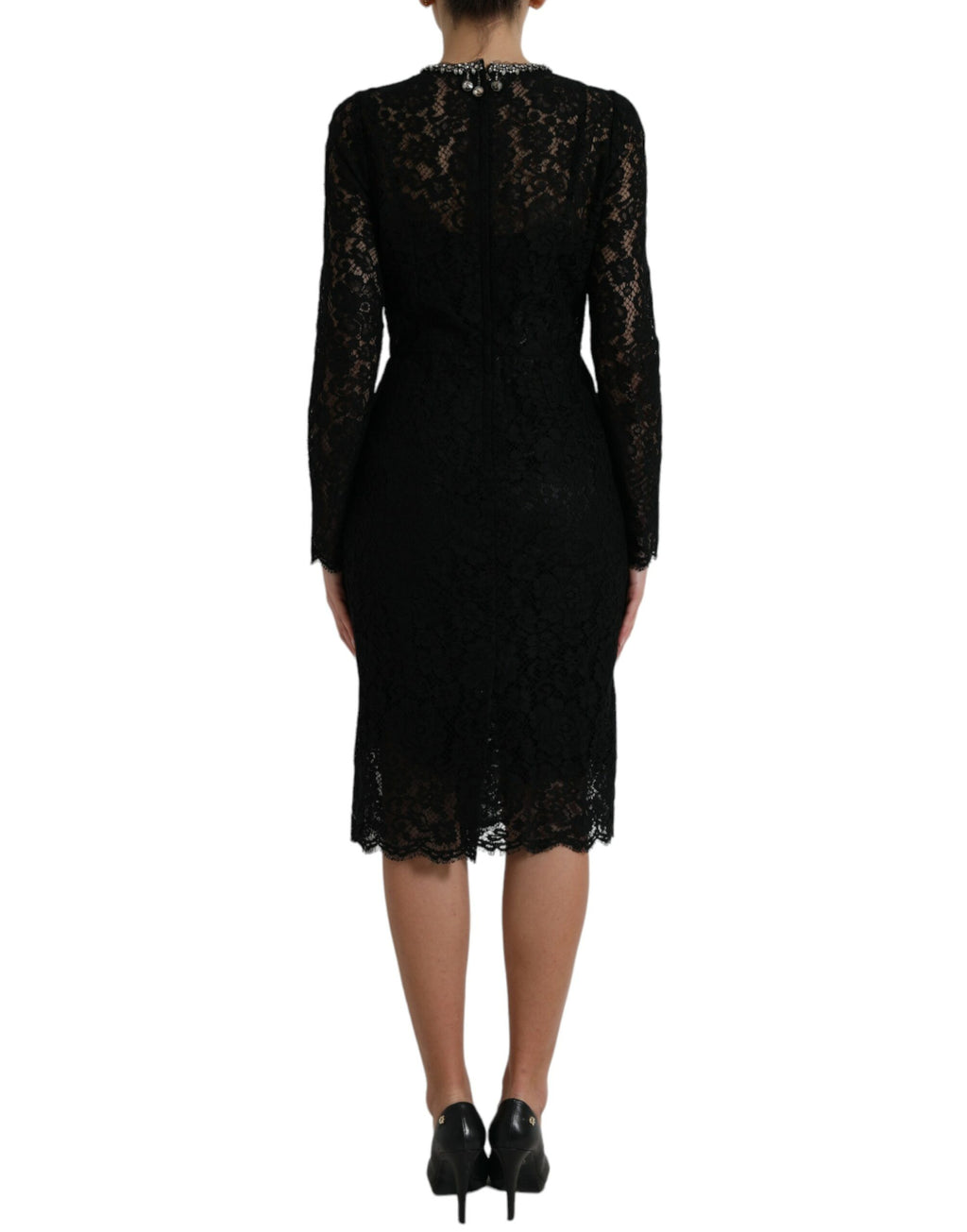 Robe noire en dentelle avec cristaux de Dolce & Gabbana, robe moulante élégante avec détails brodés et embellissements scintillants.