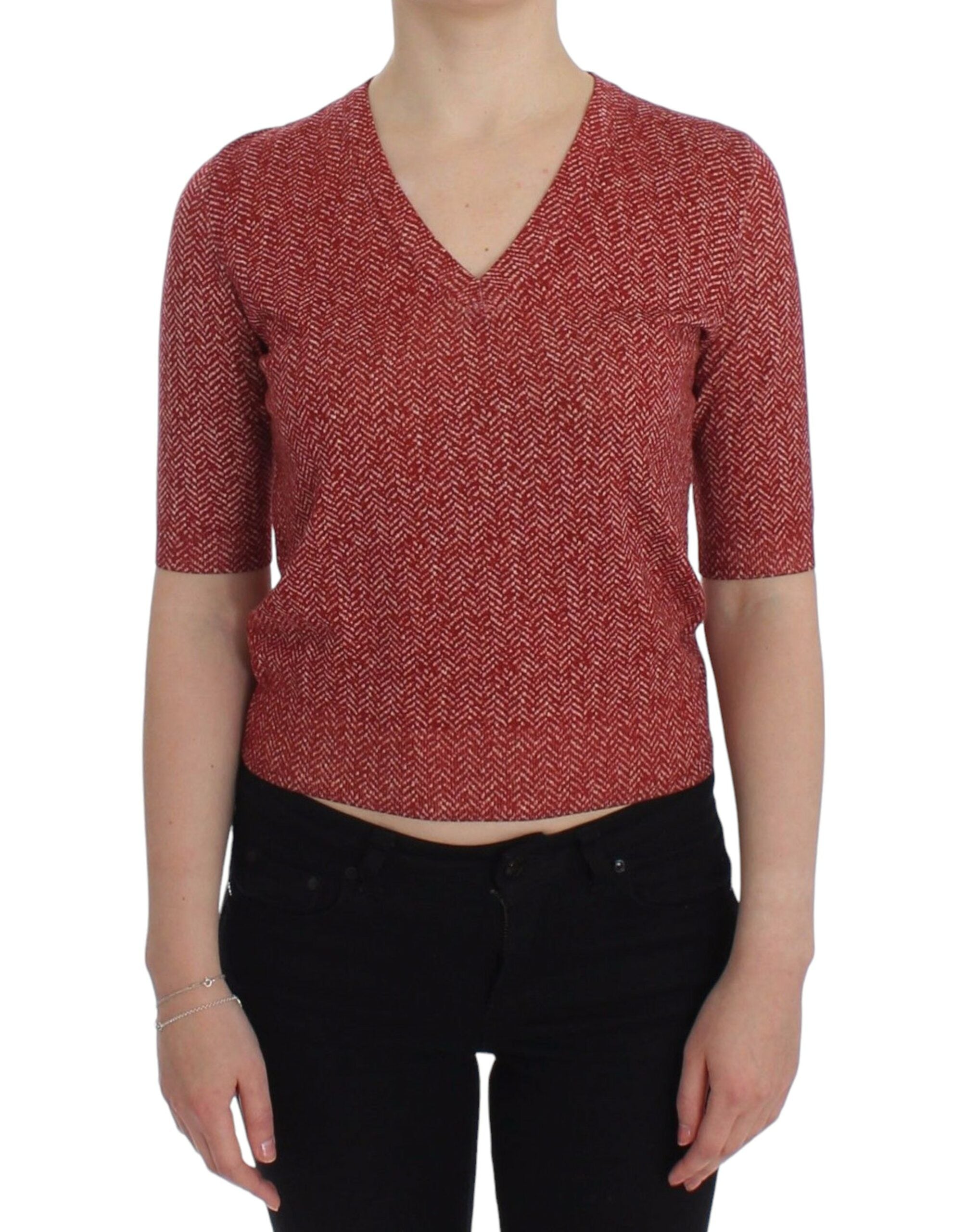 Pull-over en laine rouge à carreaux à manches courtes de Dolce & Gabbana, style chic et élégant.