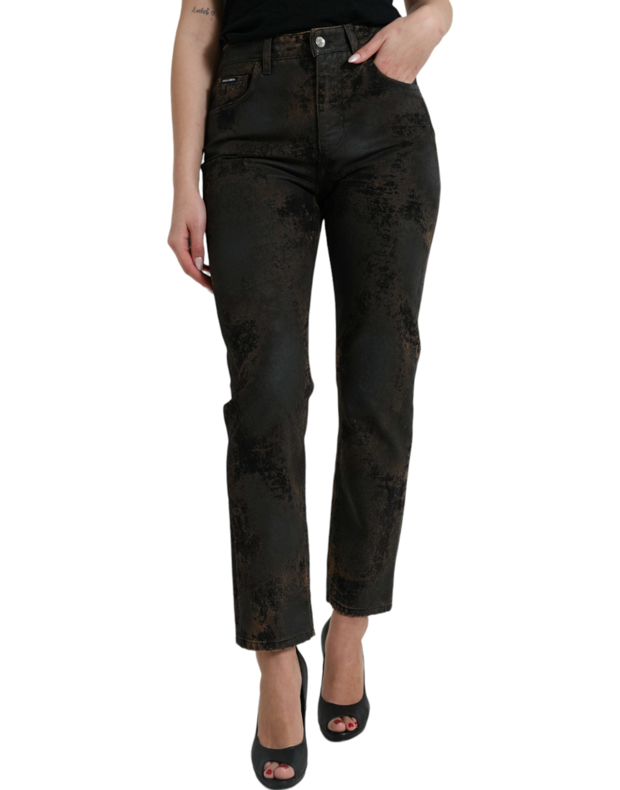 Jeans en denim marron Dolce & Gabbana Boyfriend taille moyenne en coton, vue de face.