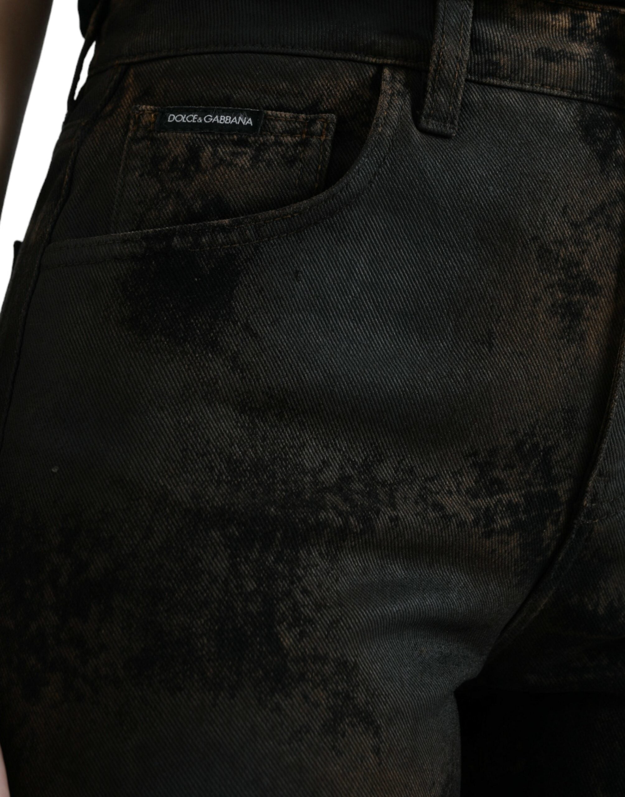 Jeans en denim marron Dolce & Gabbana Boyfriend à taille moyenne, coupe décontractée et coton, visible sur l'image.