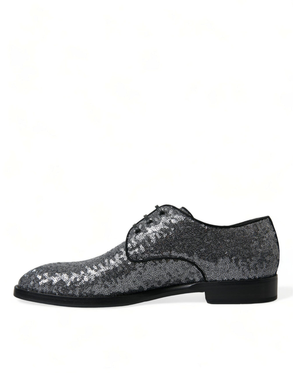 Chaussures derby pour homme Dolce & Gabbana en dentelle argentée à sequins, avec laçage élégant et finition sophistiquée.