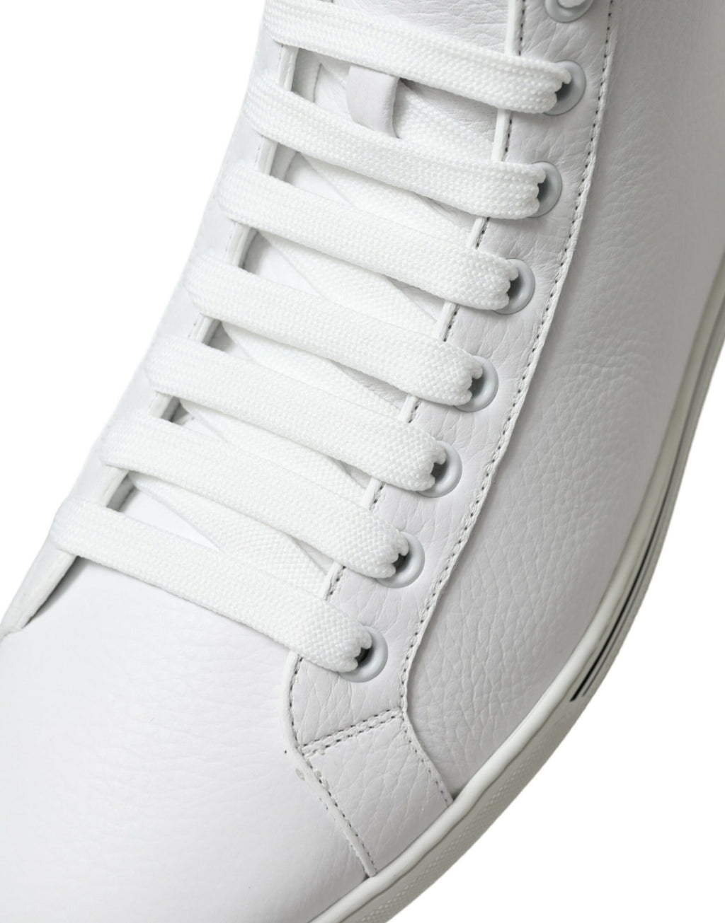 Basket montantes Dolce & Gabbana Saint Tropez blanches pour hommes, chaussures de sport élégantes avec détails en cuir.