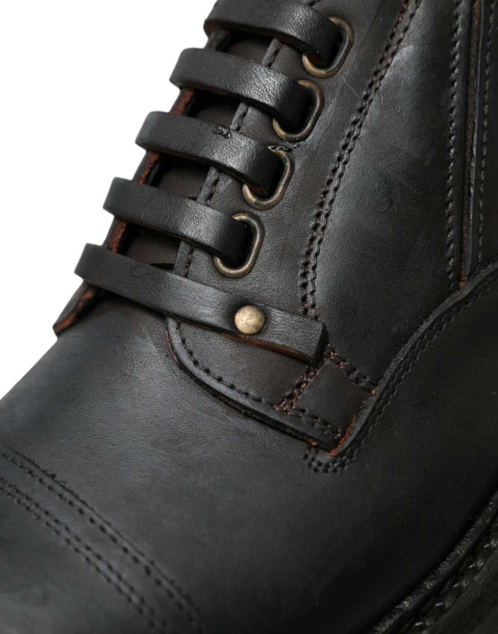 Chaussures Derby pour homme en cuir marron Dolce & Gabbana, lace-up élégantes et sophistiquées.