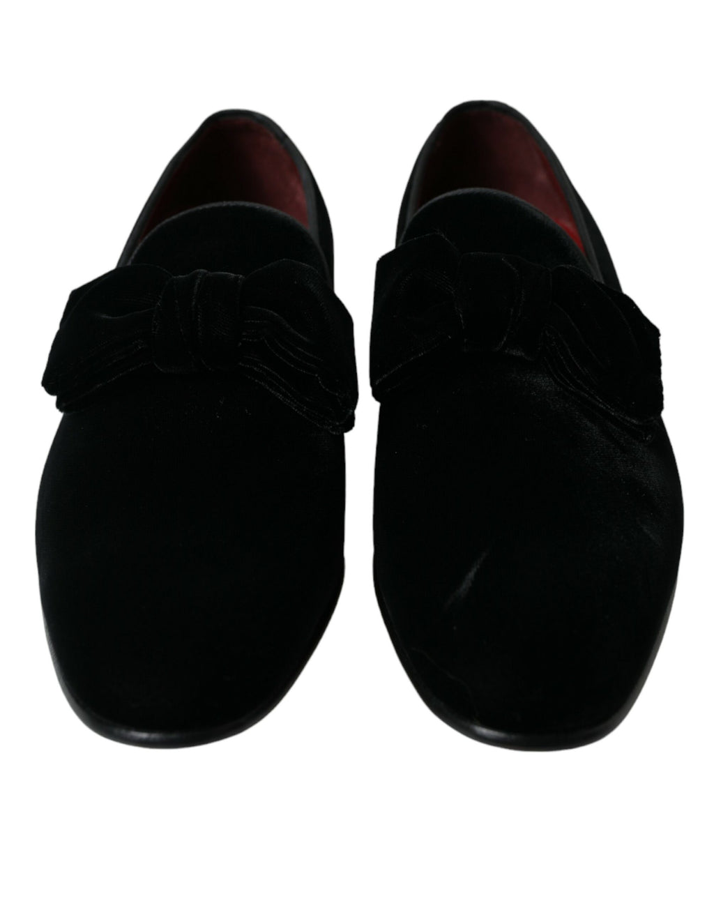 Mocassins en velours noir Dolce & Gabbana pour homme, chaussures formelles élégantes avec détails sophistiqués.