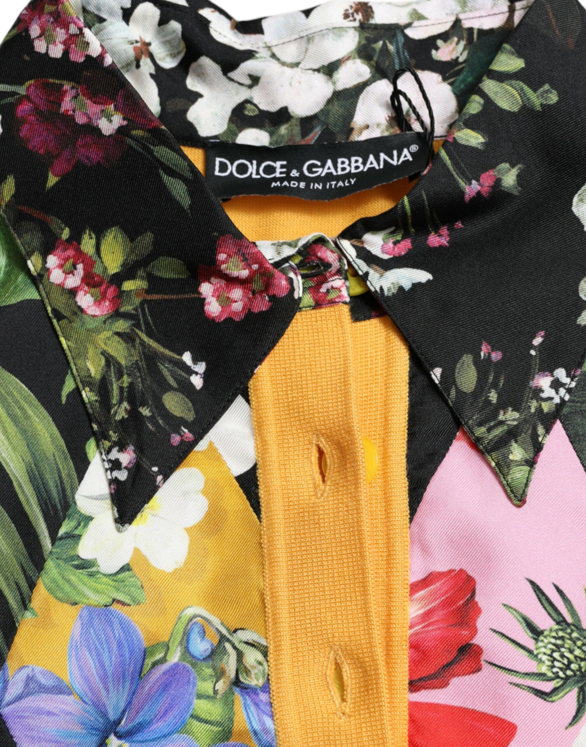Pull homme Dolce & Gabbana en cachemire multicolore avec patchwork, col Henley et motif coloré.