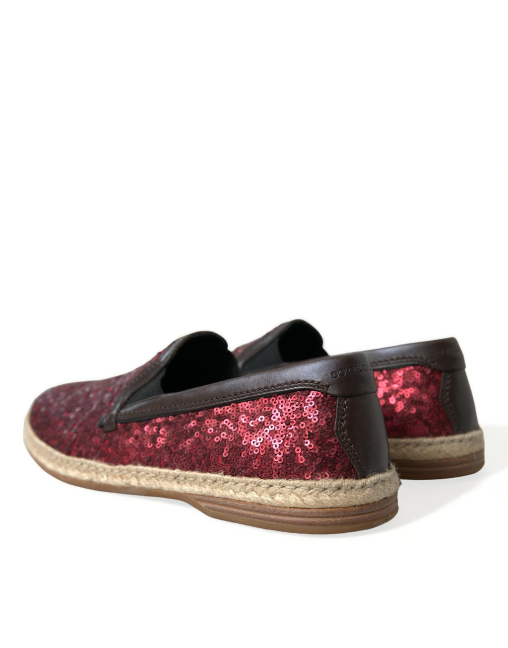 Chaussures hommes Dolce & Gabbana mocassins rouges ornés de sequins brillants, slippers élégants en cuir et tissu.