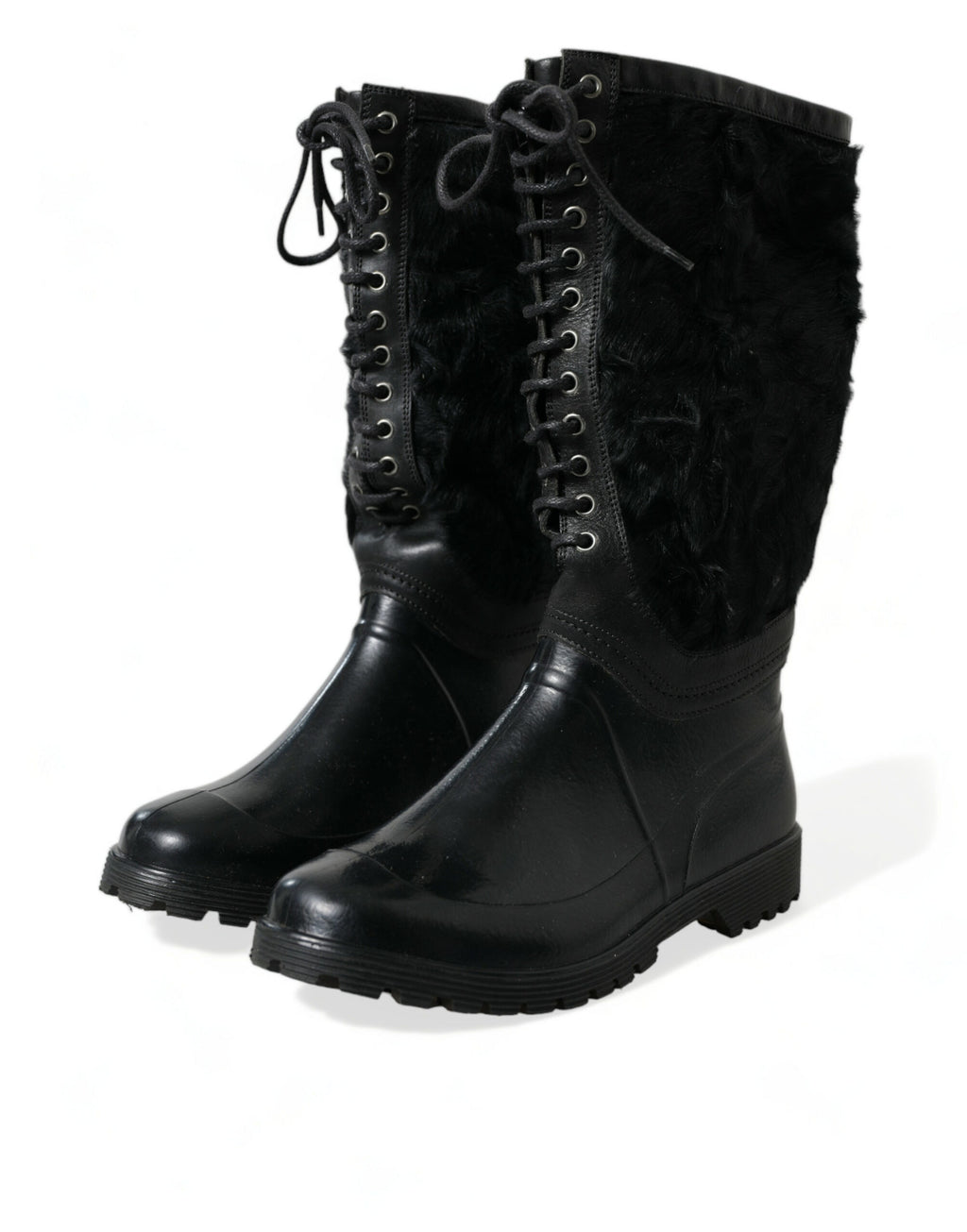 Bottes de pluie en caoutchouc noir Dolce & Gabbana avec lacets et doublure en shearling, mode élégante et imperméable.