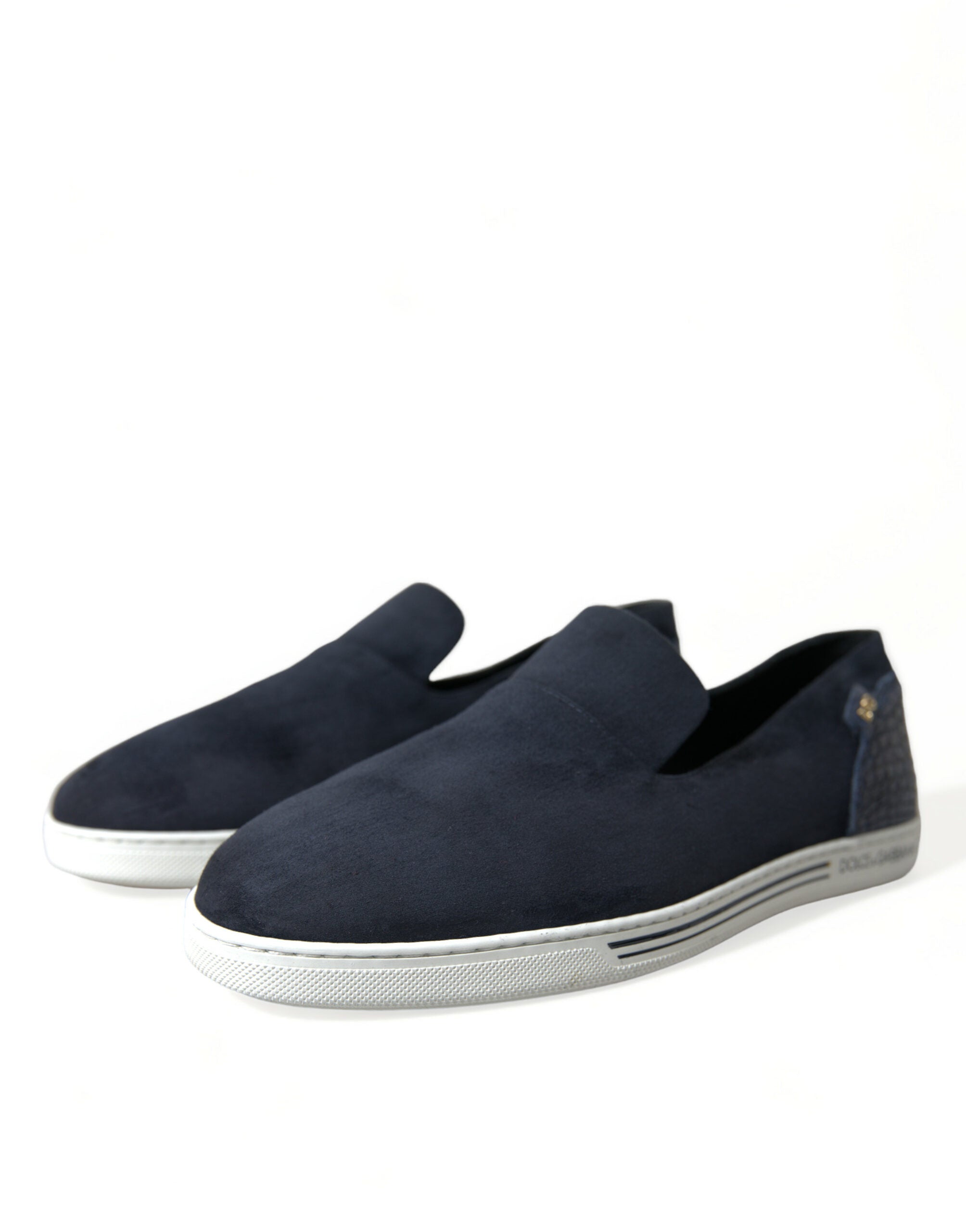 Mocassins en daim bleu Dolce & Gabbana Caiman Saint Tropez, chaussures élégantes pour homme, vue en gros plan.