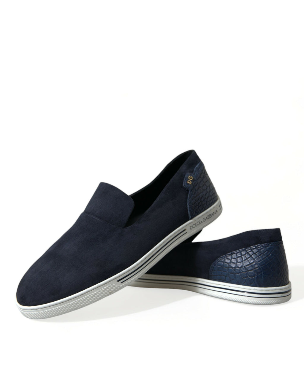 Chaussures Dolce & Gabbana Saint Tropez en daim bleu Caiman, mocassins élégants pour homme, vue en gros plan.