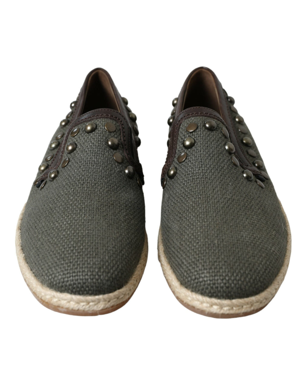 Chaussures mocassins en lin gris et cuir avec clous Dolce & Gabbana, élégantes et sophistiquées pour homme.
