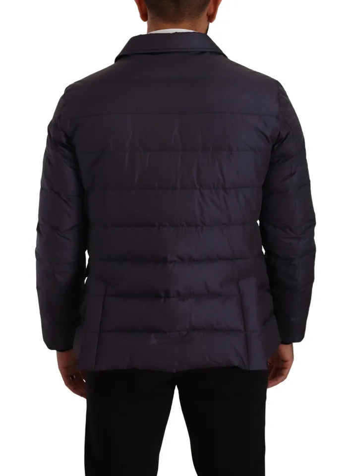 Veste d'hiver Dolce & Gabbana en soie bleue avec détails en laine de chèvre, coupe blouson élégante.