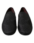 Chaussures homme Dolce & Gabbana en brocart noir, mocassins slip-on élégants pour occasion formelle.
