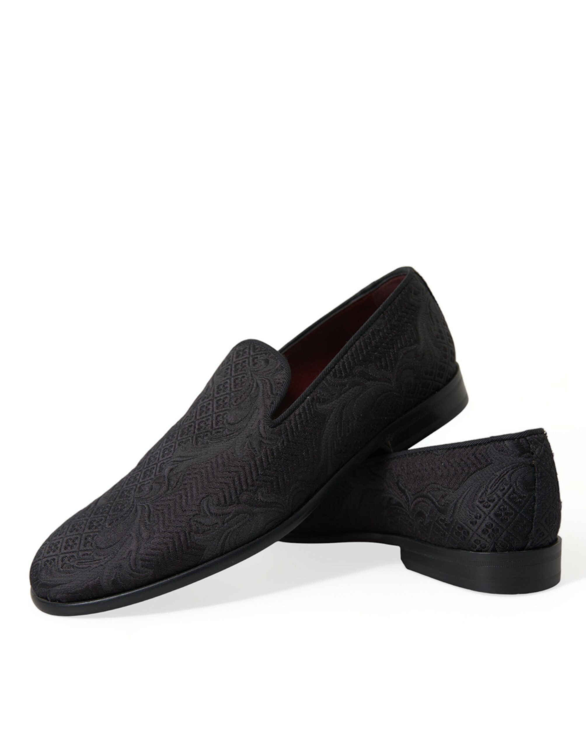 Chaussures homme Dolce & Gabbana en brocart noir, slip-on élégants pour occasion formelle.