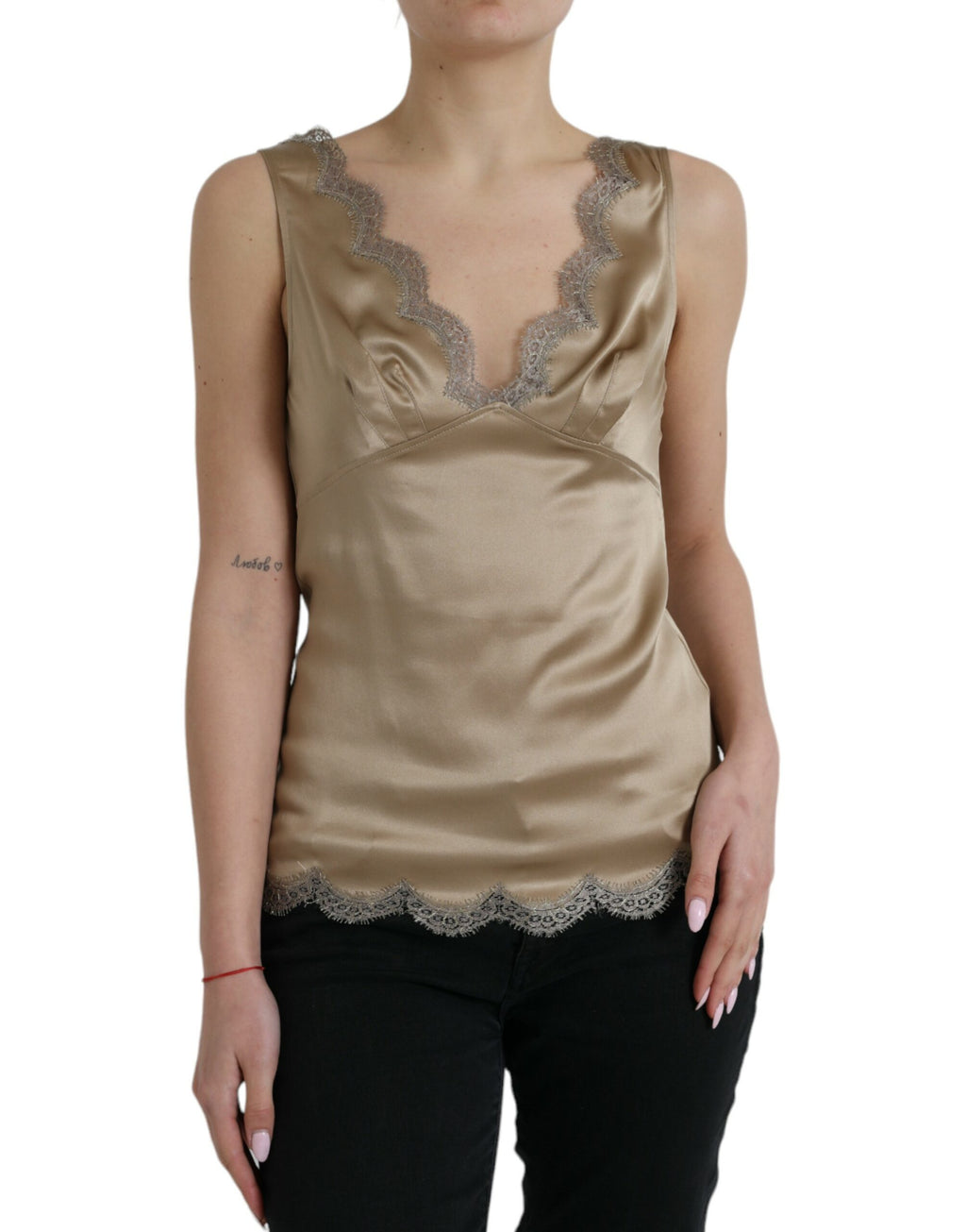 Débardeur sans manches Dolce & Gabbana en dentelle marron avec col en V, détail de finition en dentelle.