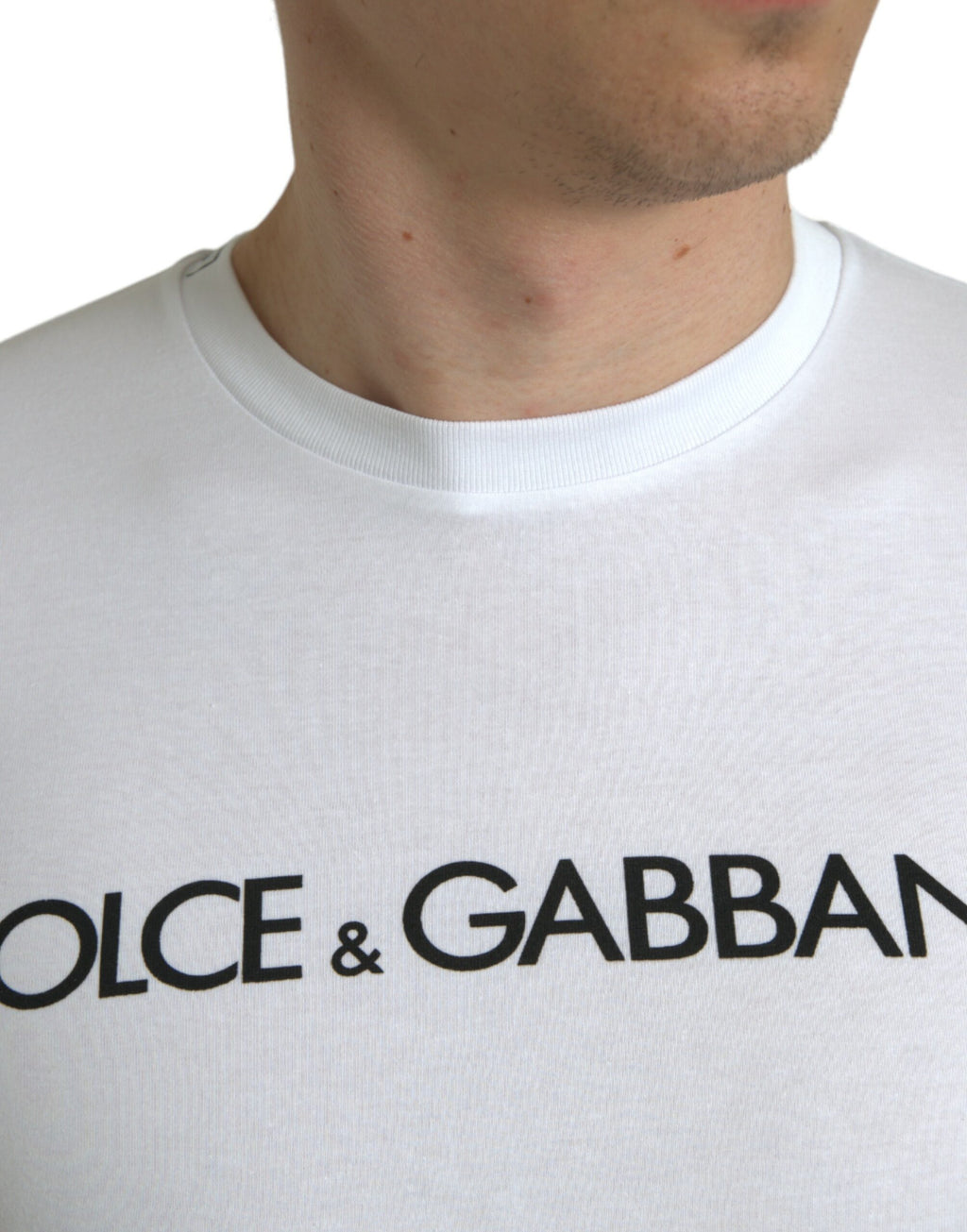 T-shirt blanc en coton Dolce & Gabbana avec logo imprimé et col rond, vue de face.