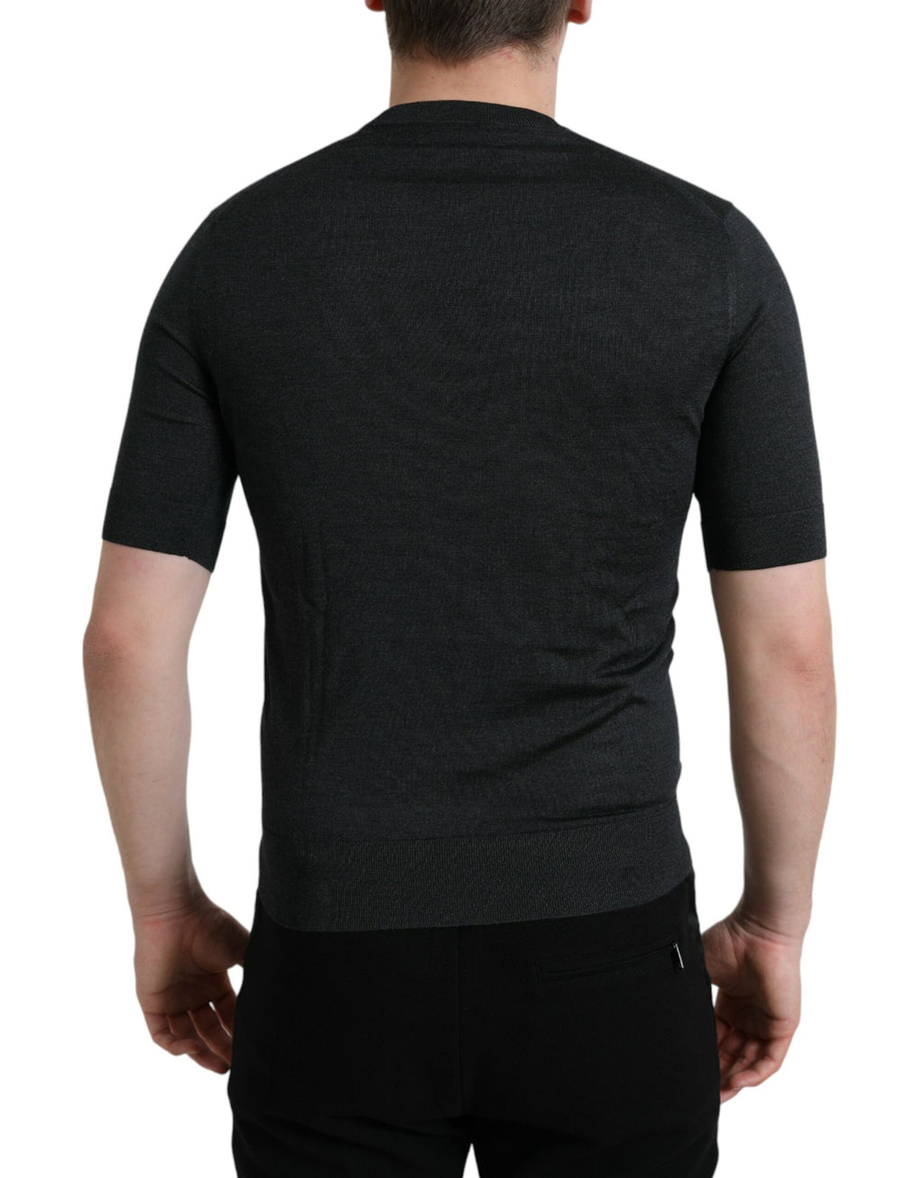 T-shirt Dolce & Gabbana gris foncé à col rond à manches courtes, design sobre et élégant, en coton.