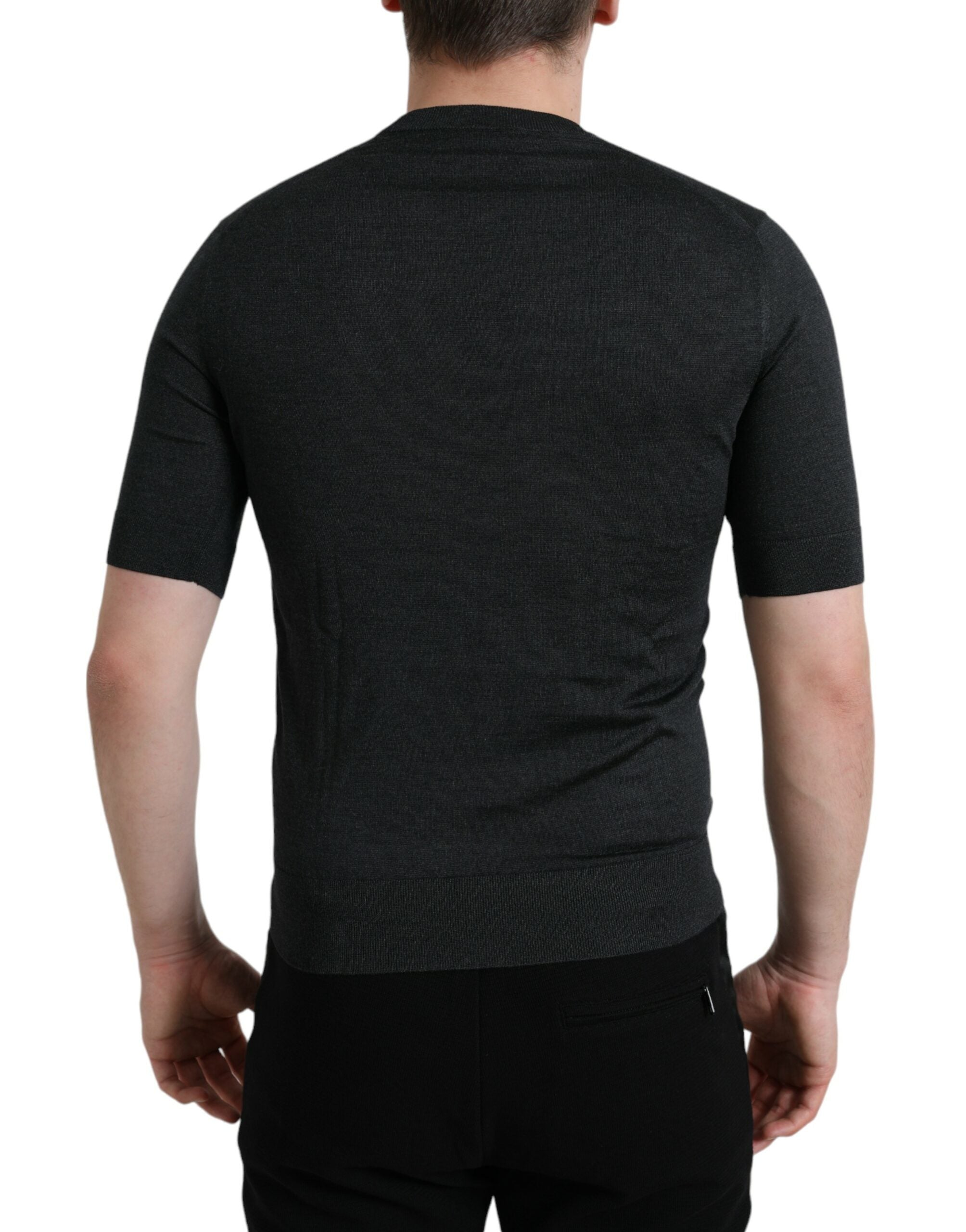 T-shirt Dolce & Gabbana gris foncé à col rond à manches courtes, design sobre et élégant, en coton.