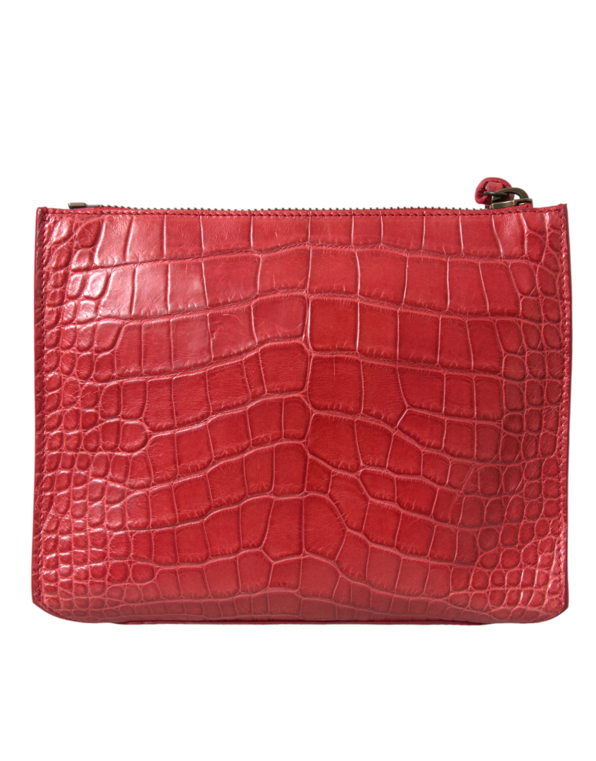 Pochette Balenciaga en cuir exotique rouge, sac à main classique avec bracelet, finition en peau de luxe, vue de face.