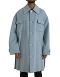 Manteau trench en laine bleu clair Dolce & Gabbana Light Blue avec boutons, vue de face sur un fond neutre.