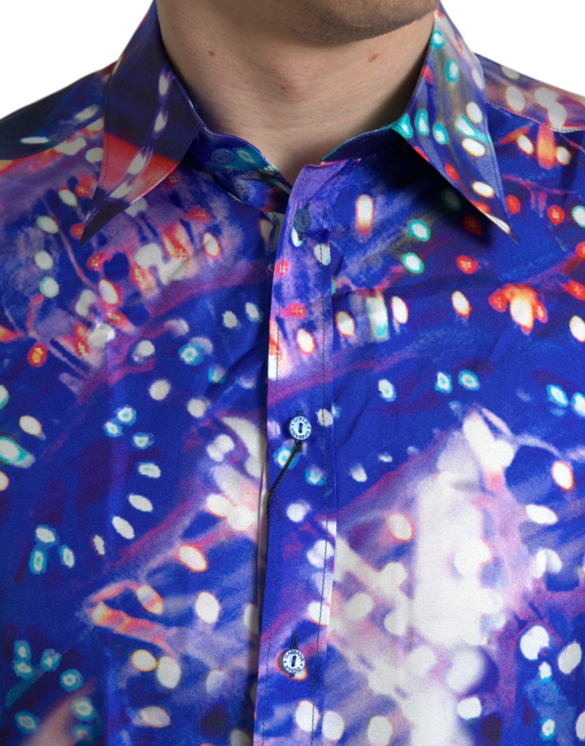 Chemise slim en soie violette Dolce & Gabbana Luminarie Martini, avec détails élégants et design sophistiqué.