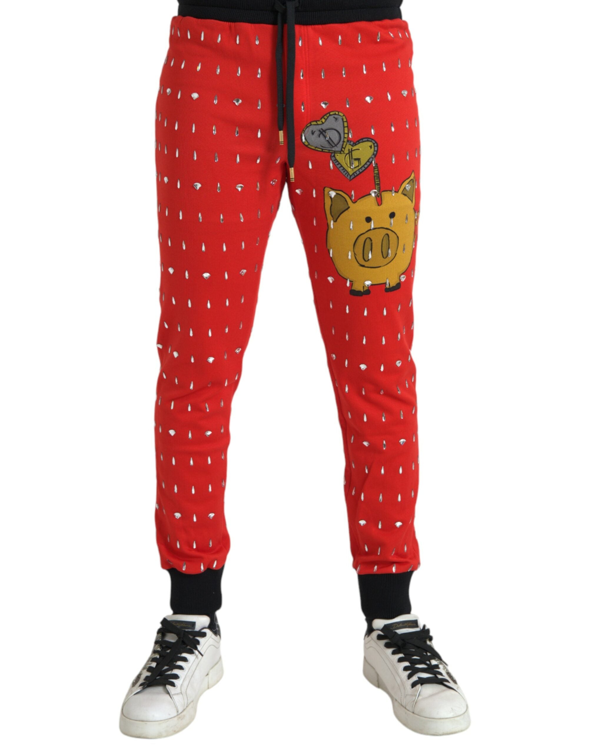 Pantalon jogging Dolce & Gabbana rouge année du cochon avec motif imprimé. Vêtements décontractés pour homme ou femme.