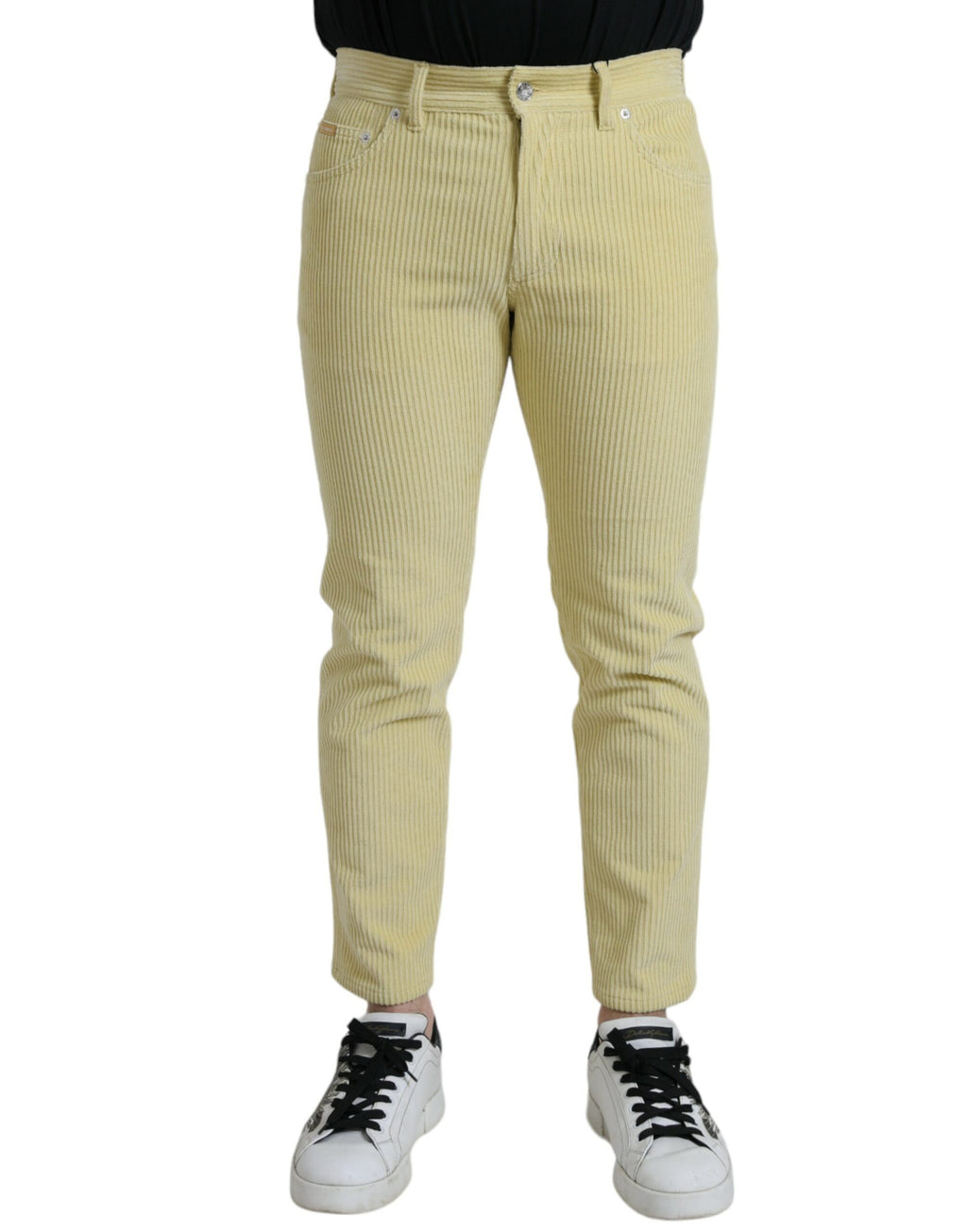 Jeans skinny en denim jaune Dolce & Gabbana avec logo en plaque en corduroy, style élégant et moderne.