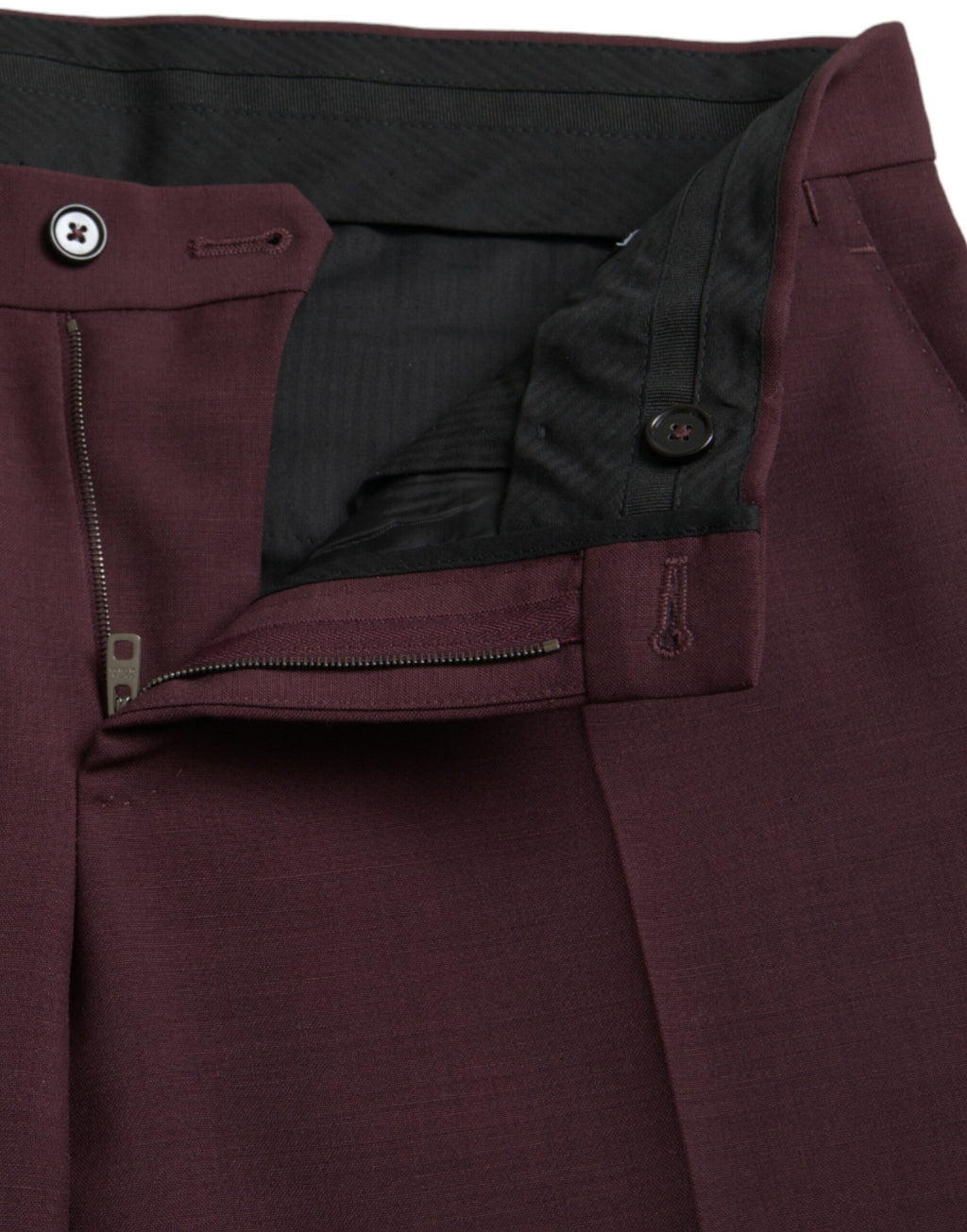 Pantalons habillés en laine marron bordeaux pour homme de coupe ajustée de Dolce & Gabbana, vue détaillée du tissu et de la taille