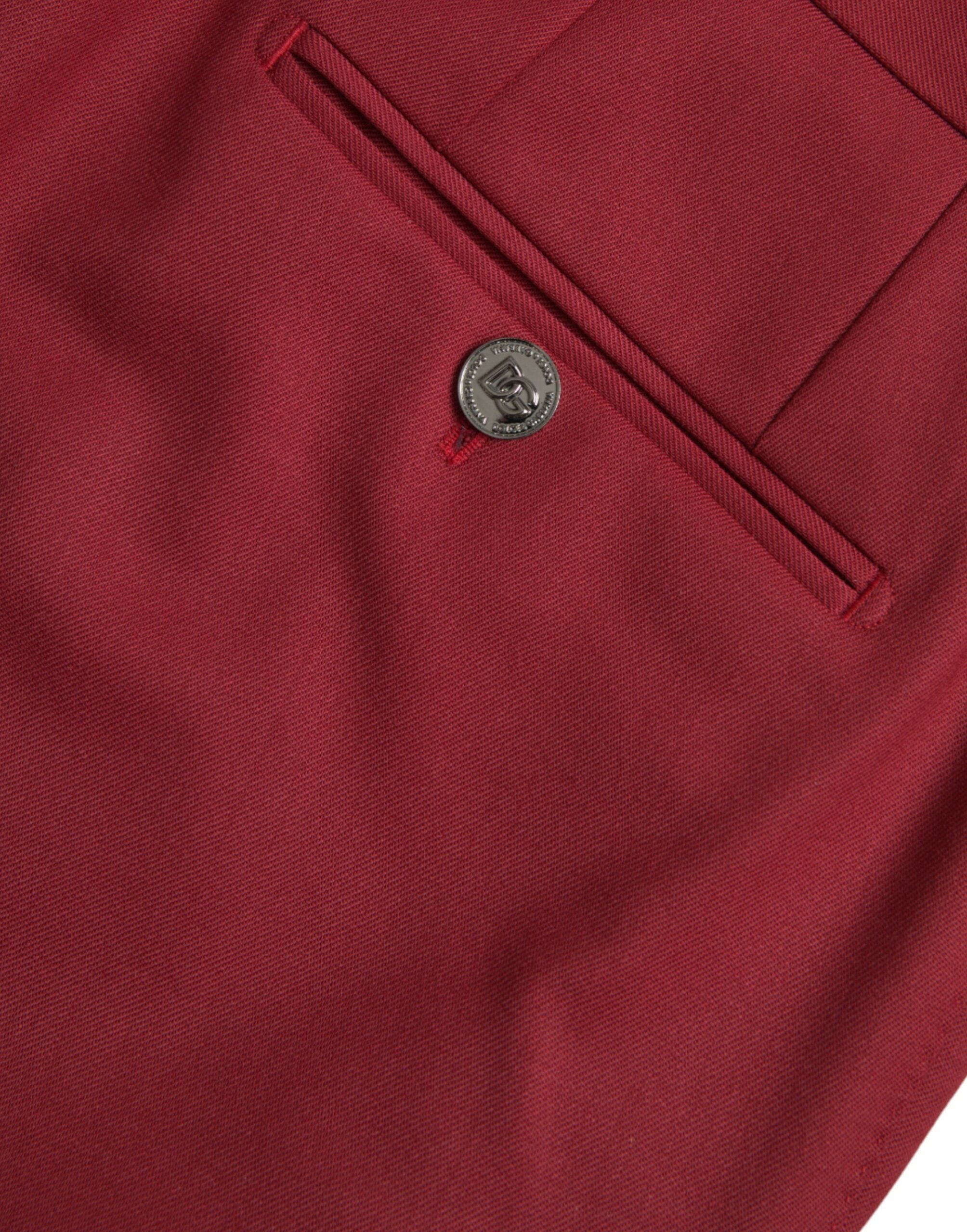 Pantalon homme en laine rouge Dolce & Gabbana, coupe slim fit, pantalon de costume élégant et ajusté.