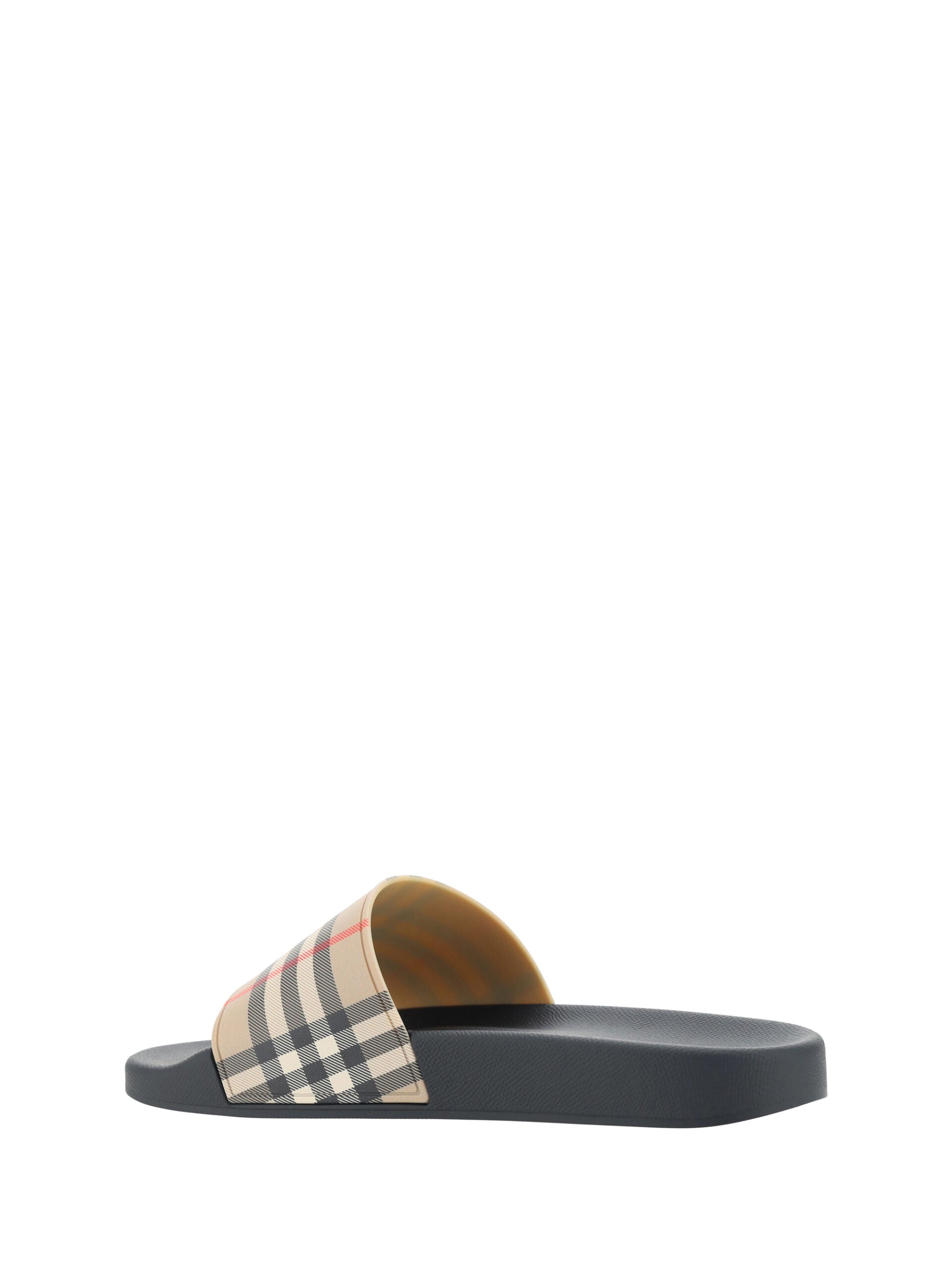 Sandales en caoutchouc marron Burberry, modèles de slides confortables avec logo emblématique visible.
