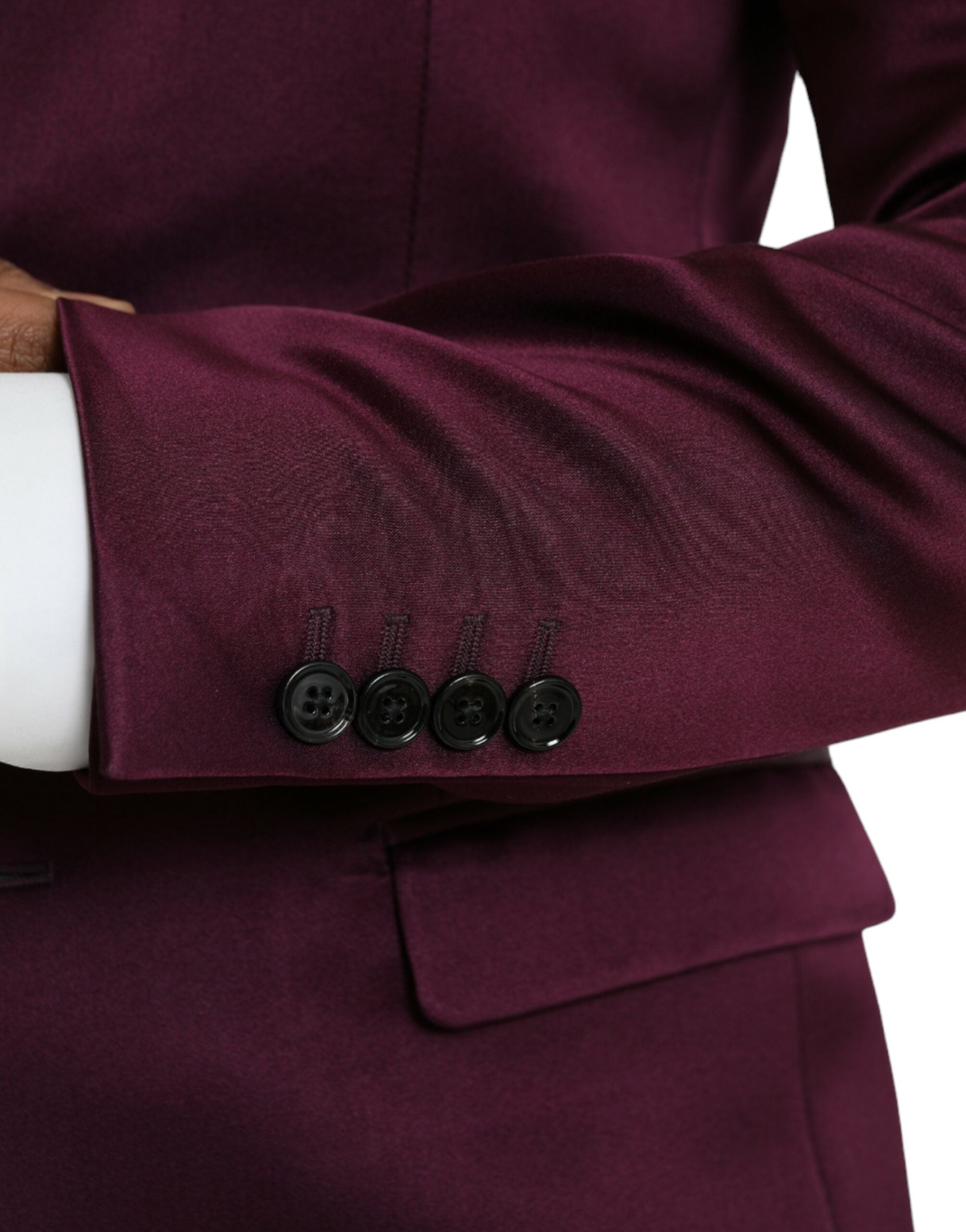 Veste blazer en soie marron rouge de Dolce & Gabbana, coupe simple et élégante, boutonnière simple, vue frontale.