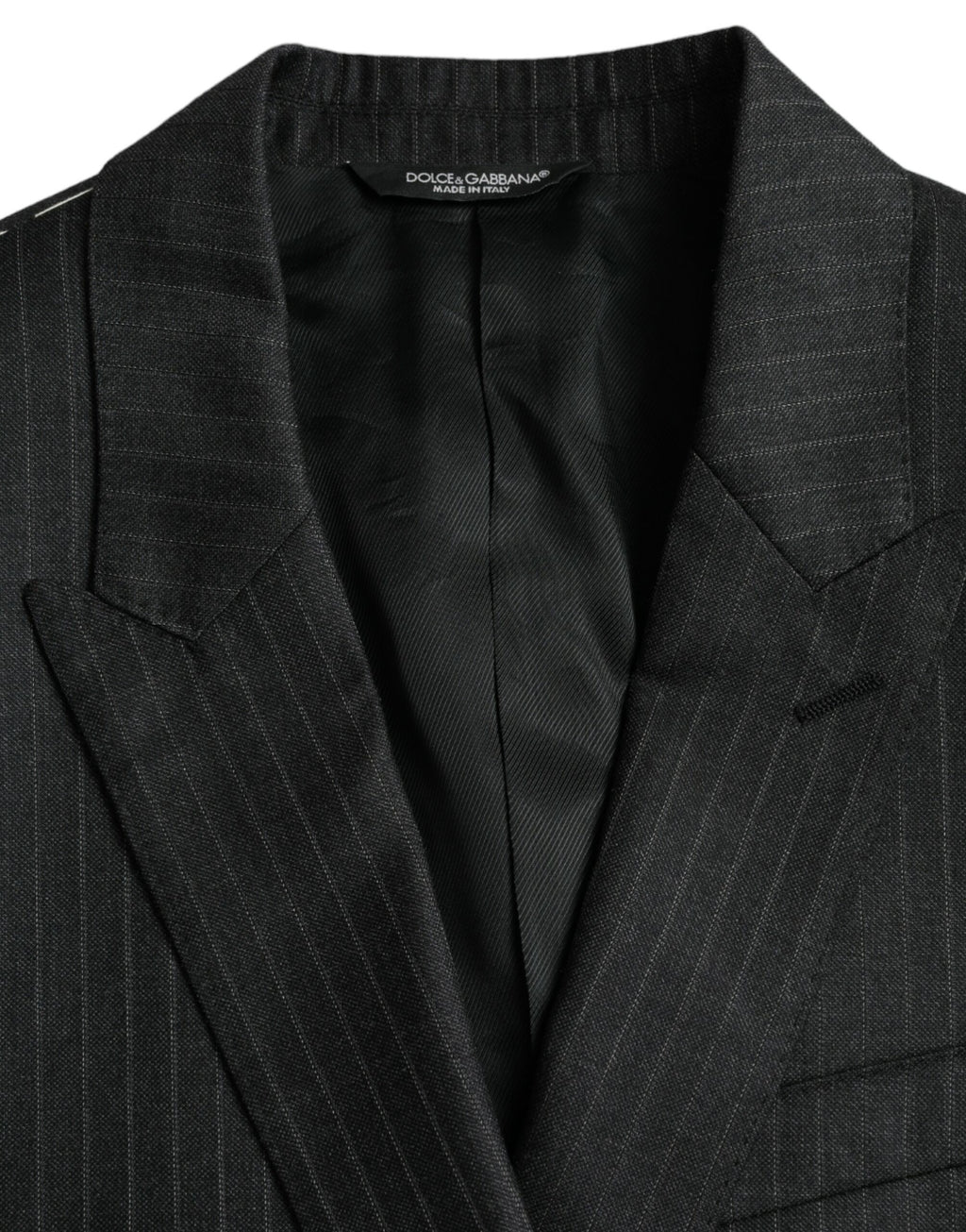 Manteau blazer noir à rayures Dolce & Gabbana Martini à boutonnière simple, tissu élégant, porté sur mannequin.