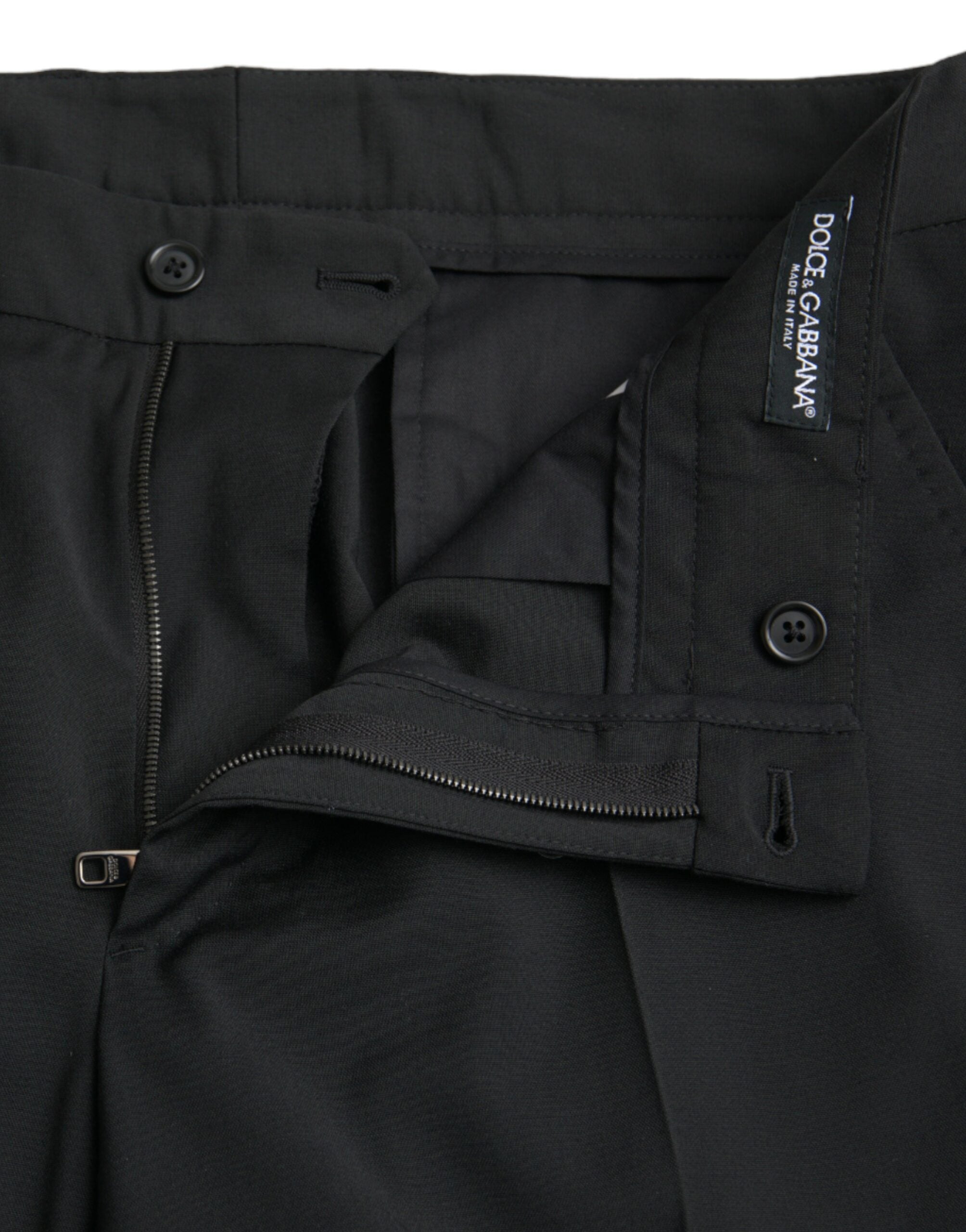Pantalon de costume noir en laine slim fit de Dolce & Gabbana, pantalon formel élégant et ajusté pour homme.